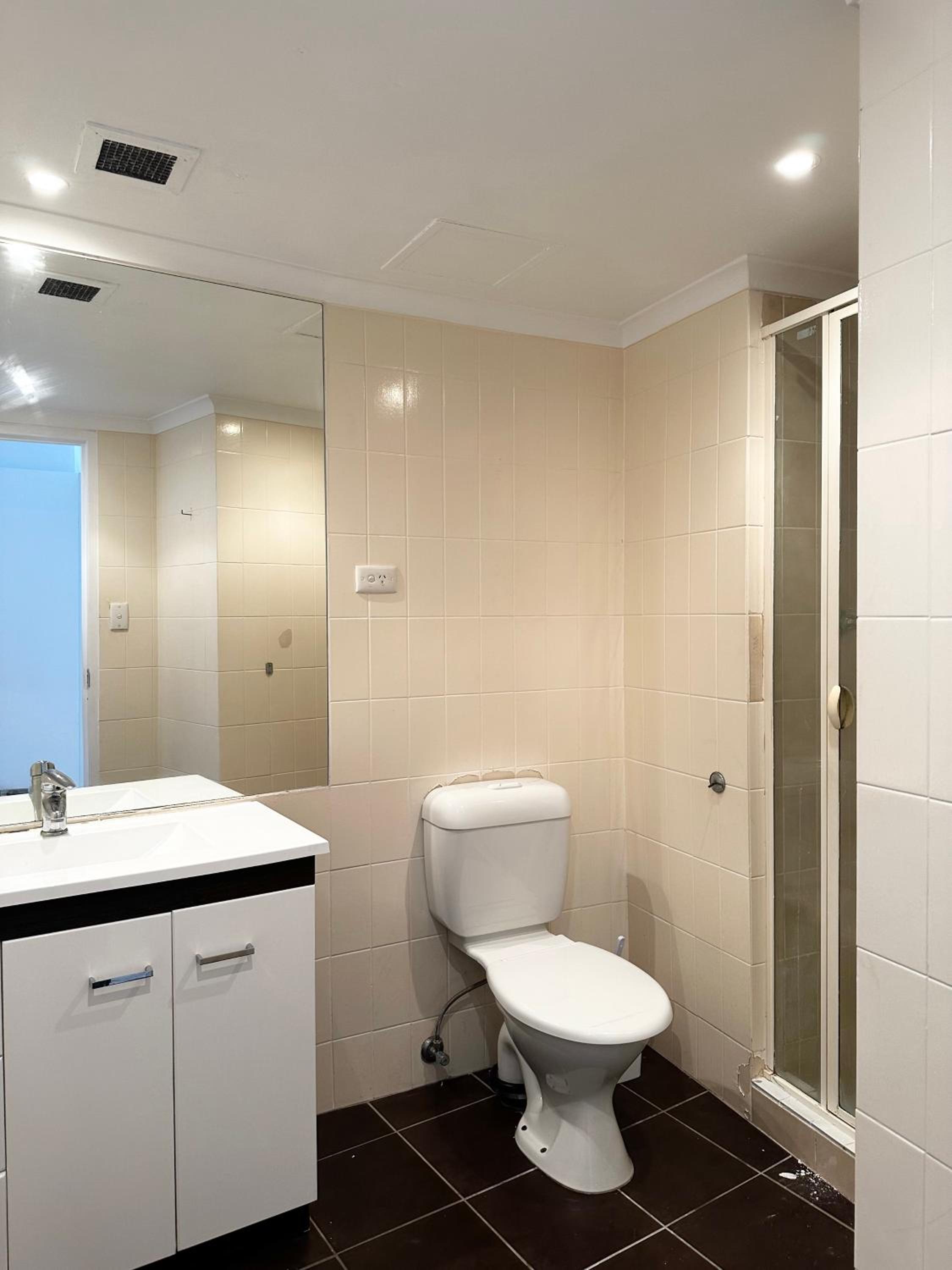 Core beachfront 2 Bedrooms Apartment by Gold Coast Premium