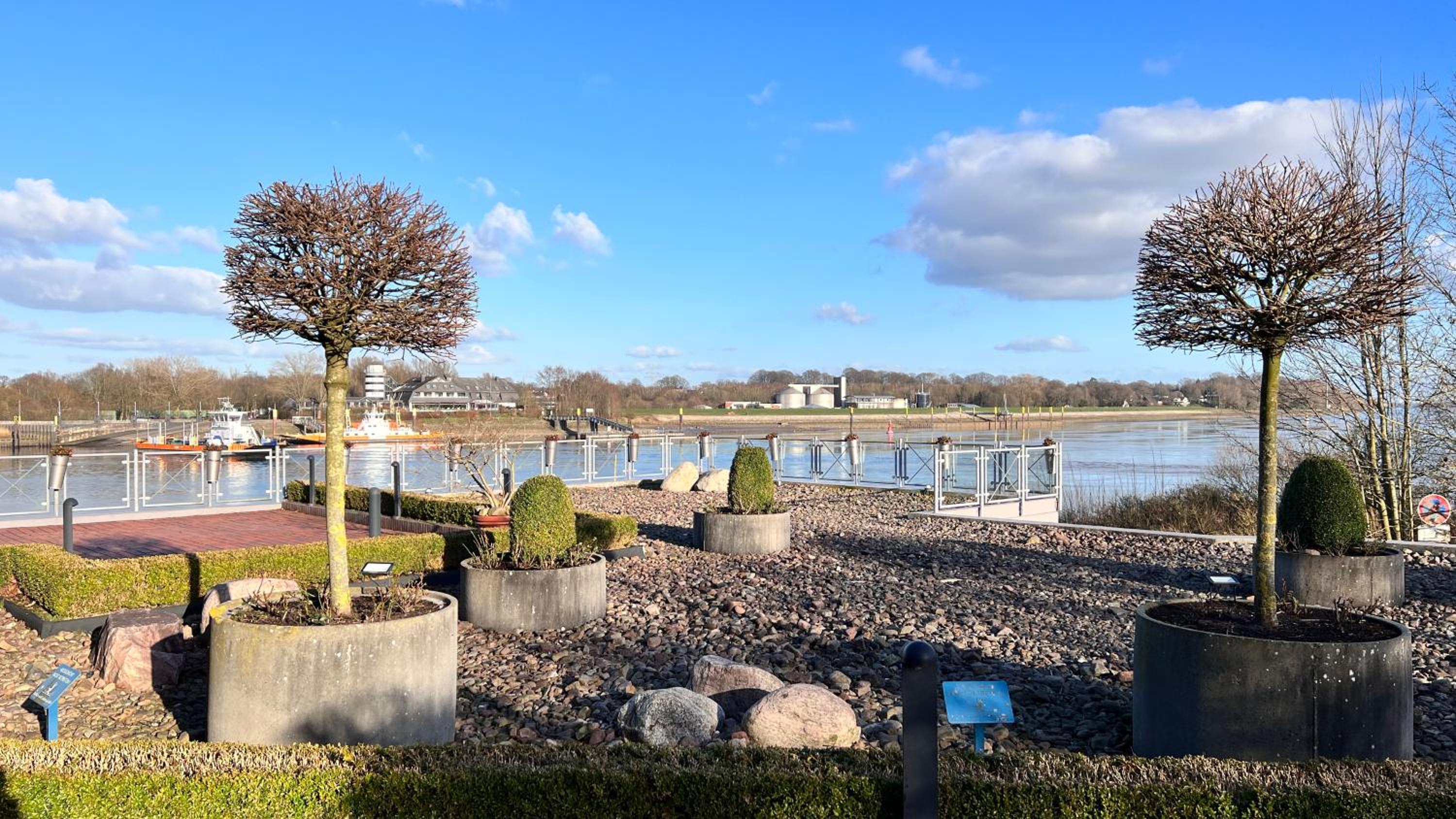 Gästehaus Weserblick am Weser-Sandstrand