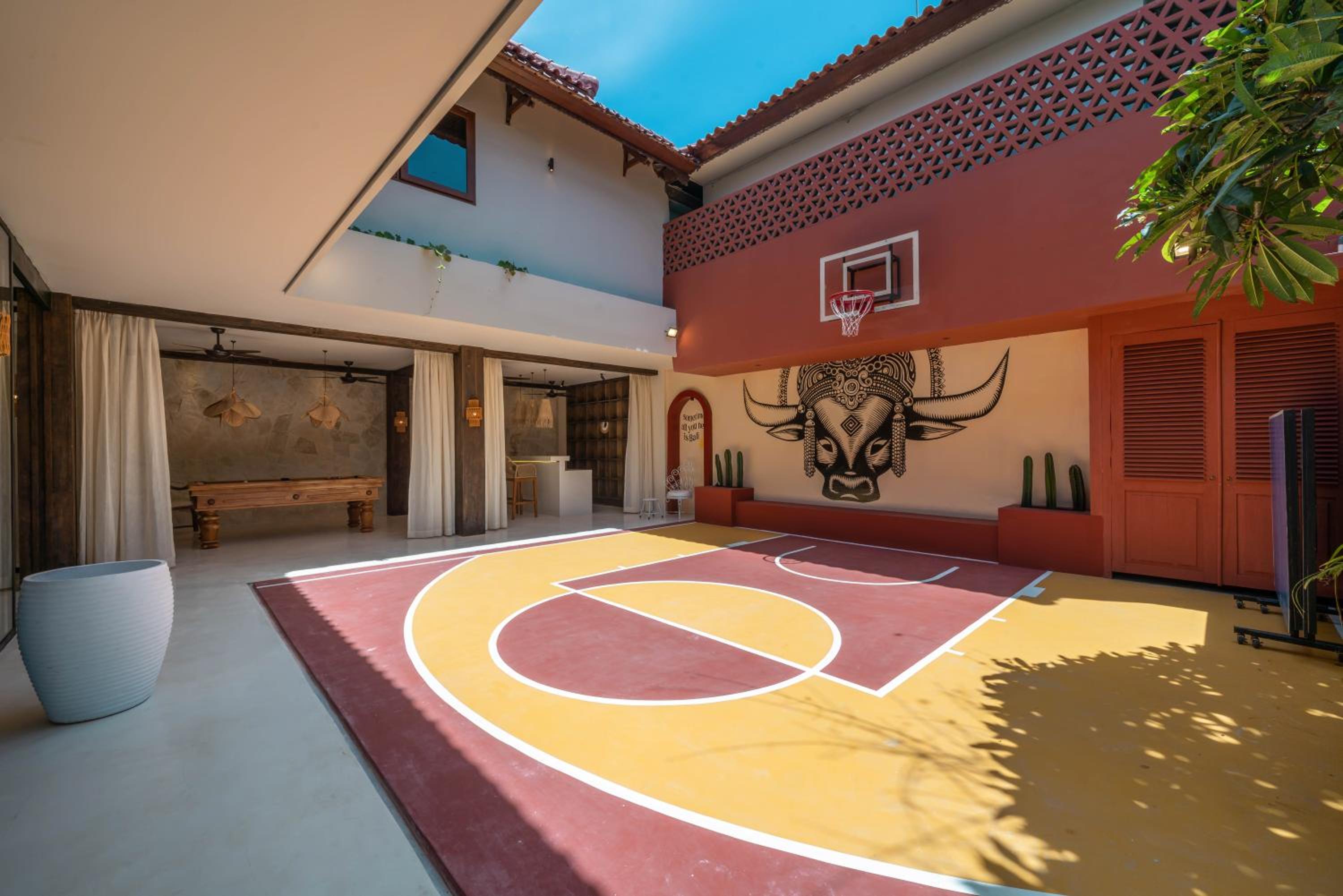 activities & amenities