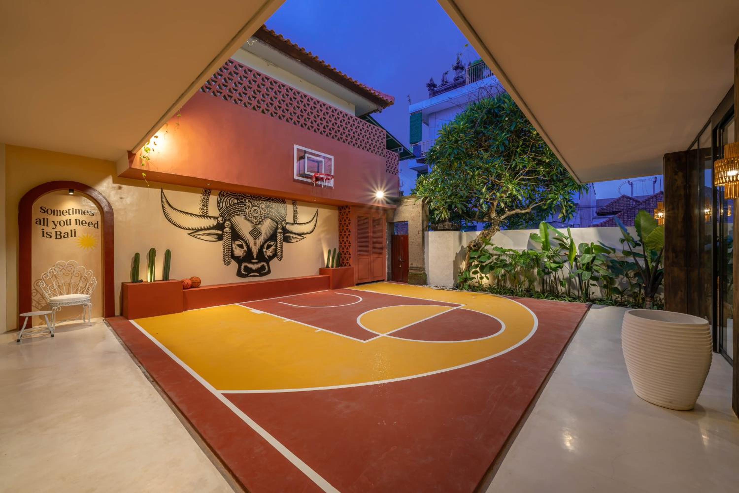 activities & amenities