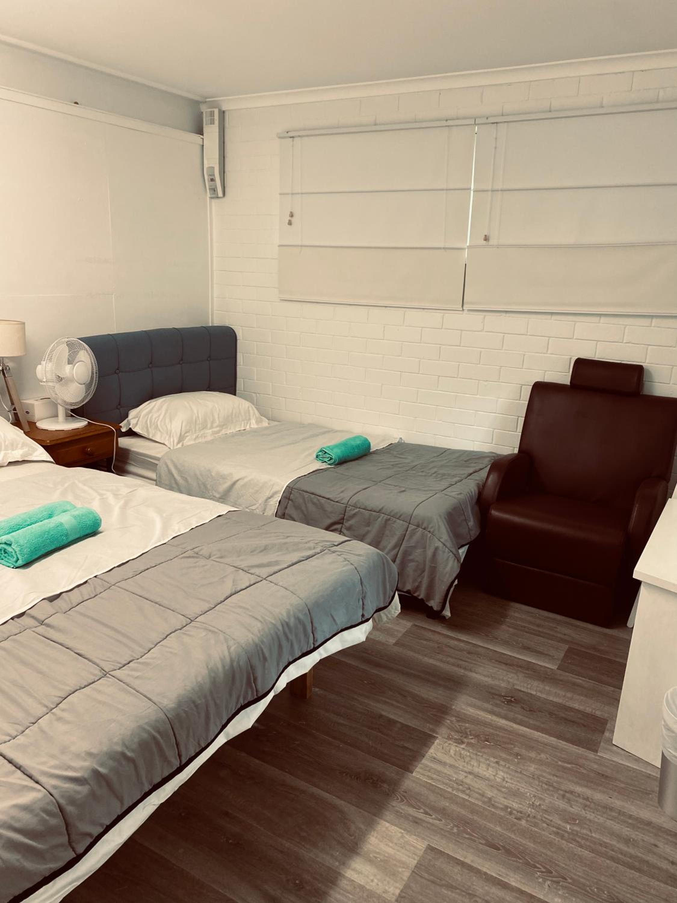 YnY Guest house