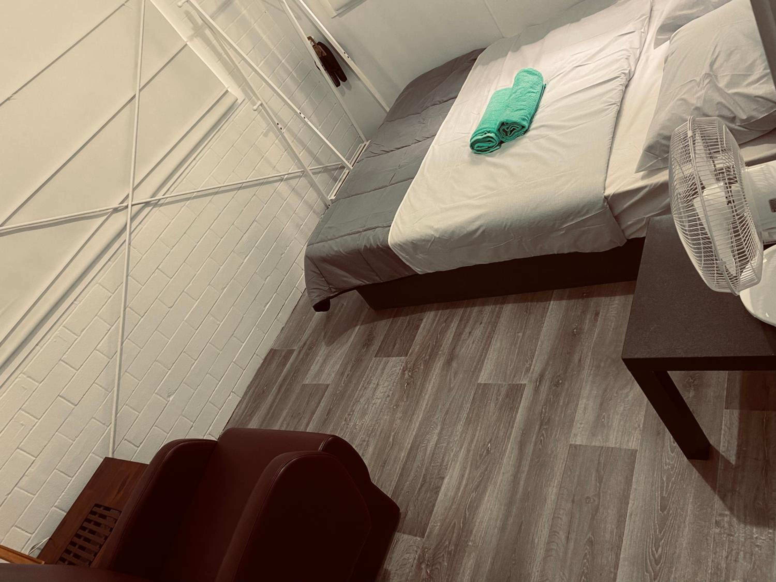 YnY Guest house
