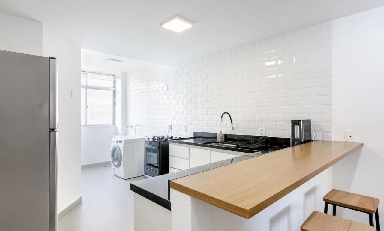 Tabas Espaçoso apto no Leblon LB0015