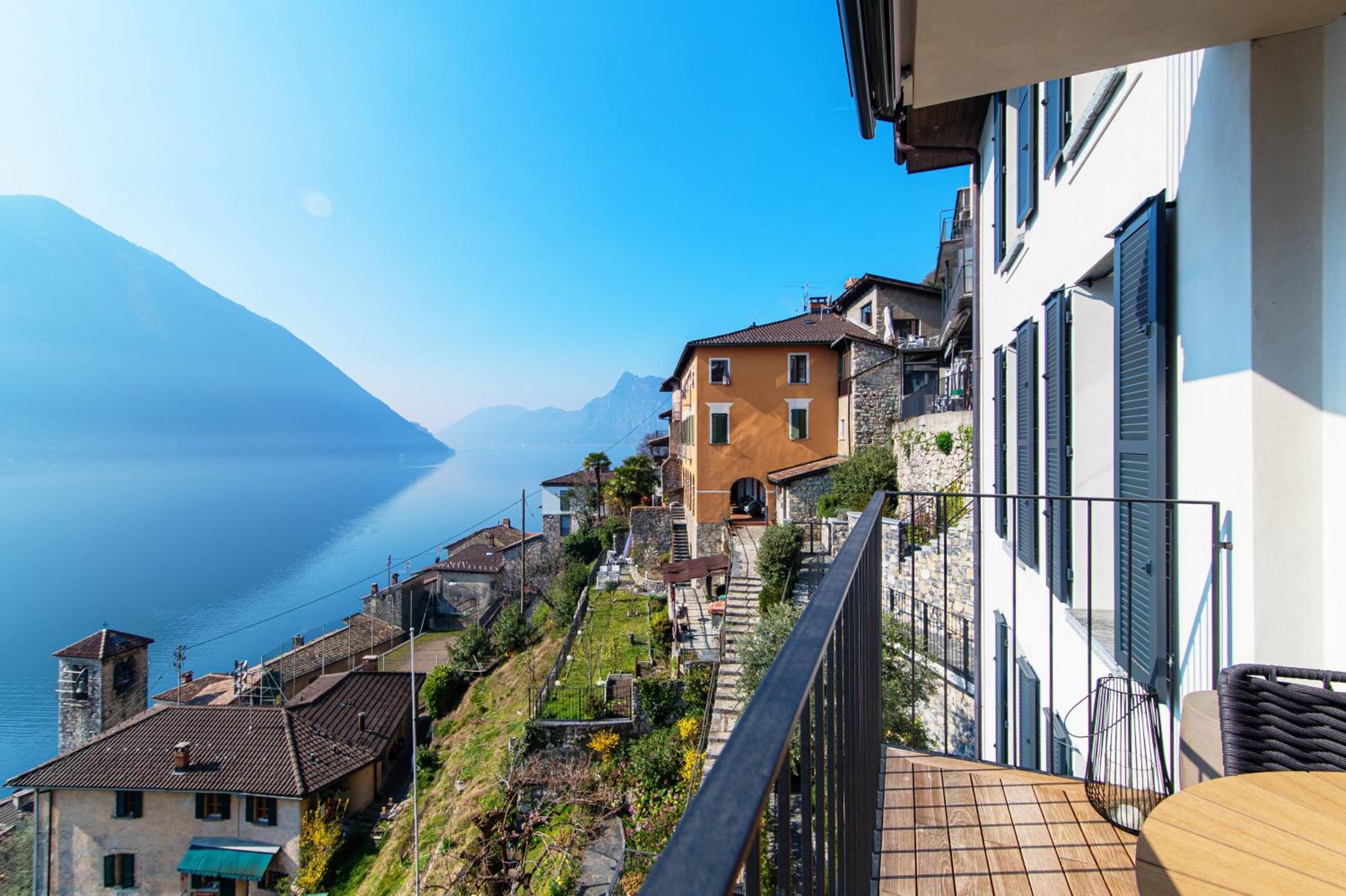 Unique Gandria 3 by Quokka 360 - luxury two-bedroom apartment with a breathtaking view