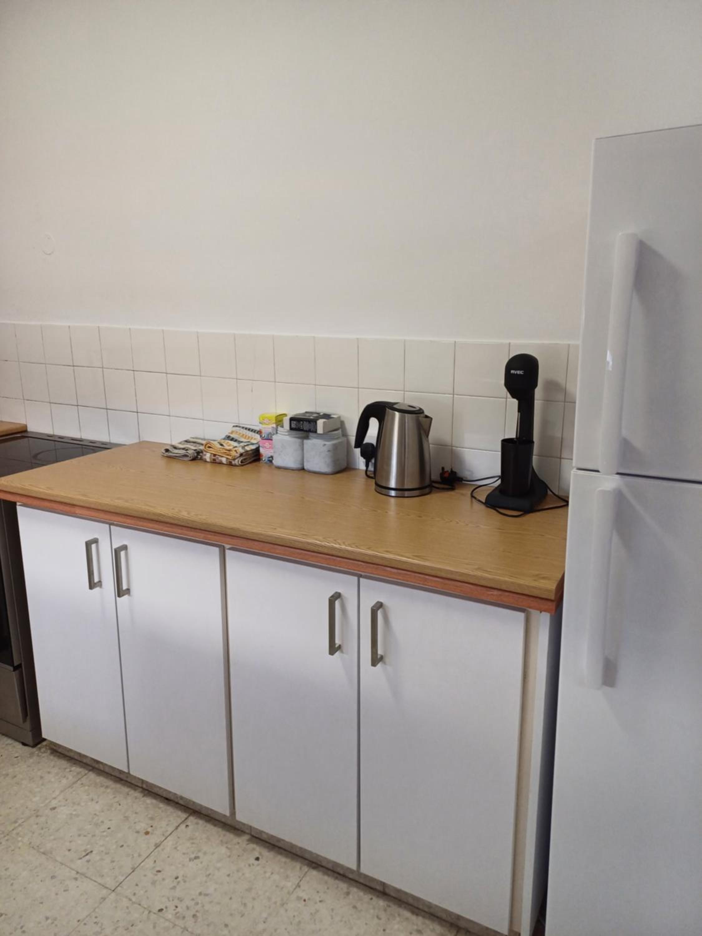 Spacious 2 BR appartment near mall -Internet 1Gbps
