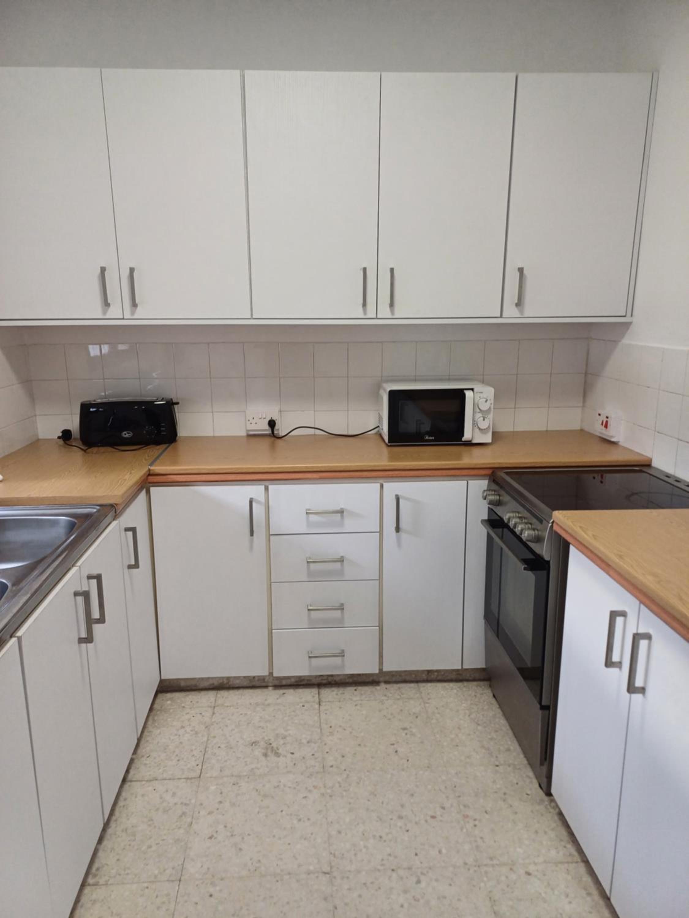 Spacious 2 BR appartment near mall -Internet 1Gbps