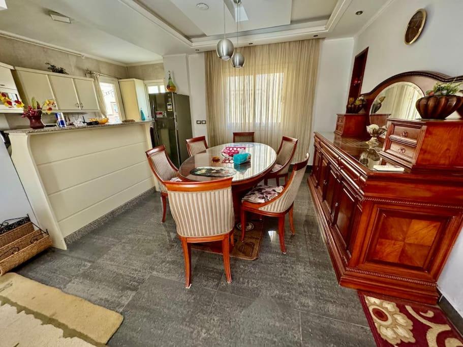 Luxury Antique Heartwarming 2BR Apt in Madinaty