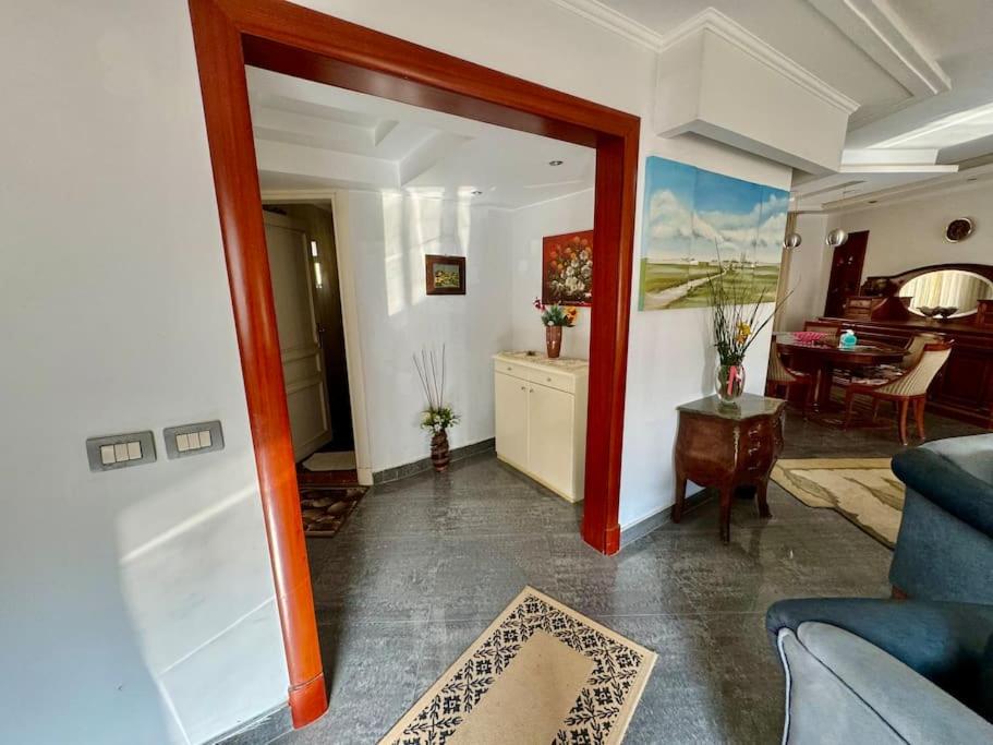 Luxury Antique Heartwarming 2BR Apt in Madinaty