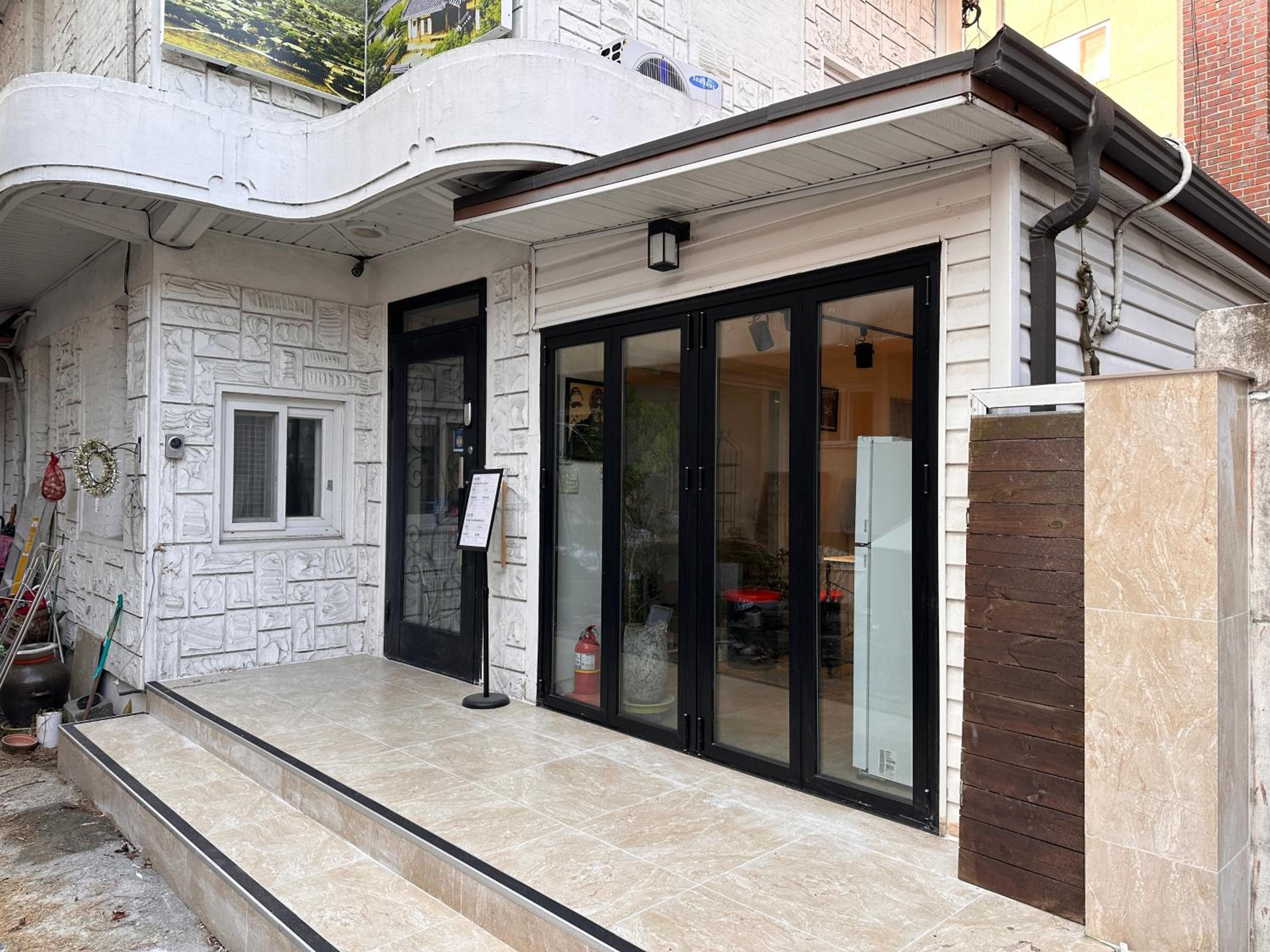 Haru The Guesthouse
