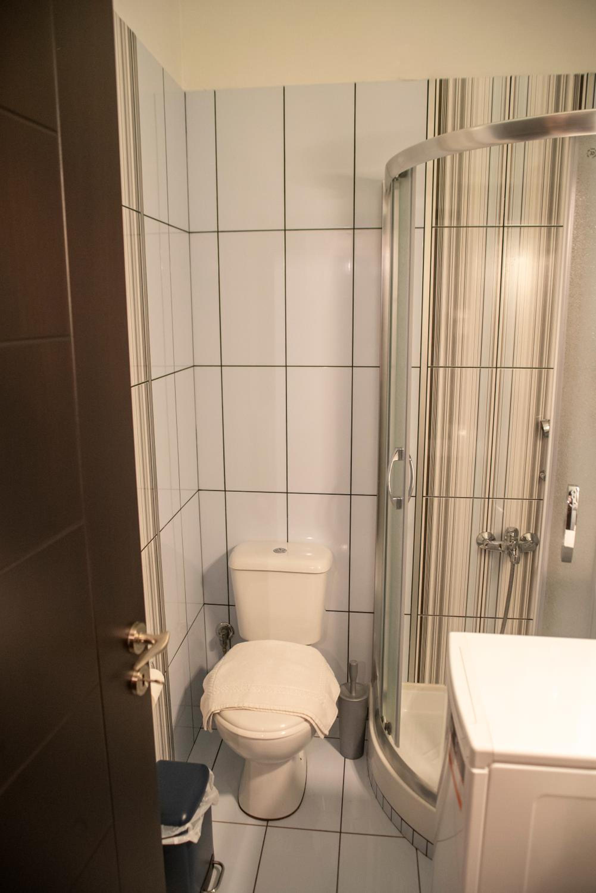 Photo 46