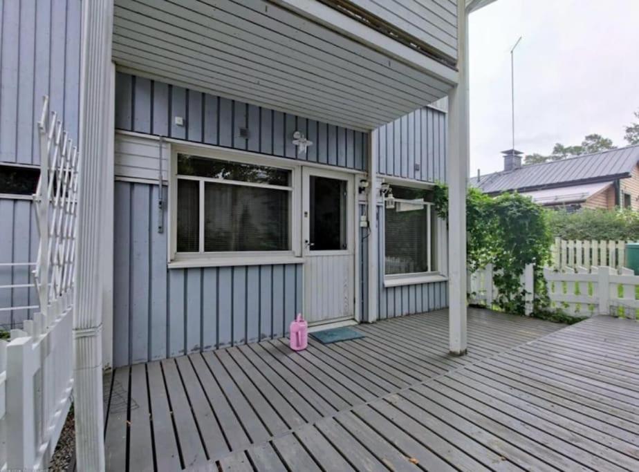 Bright house for short stay