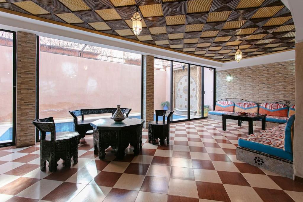 Riad Tranquility - A Timeless Marrakech Haven