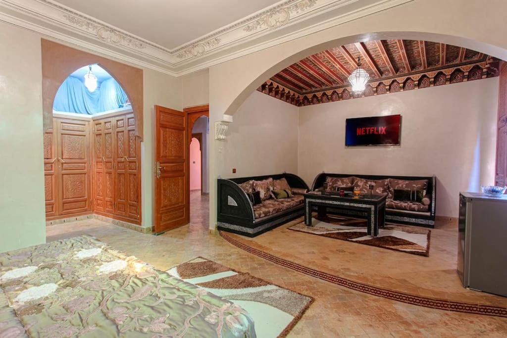 Riad Tranquility - A Timeless Marrakech Haven