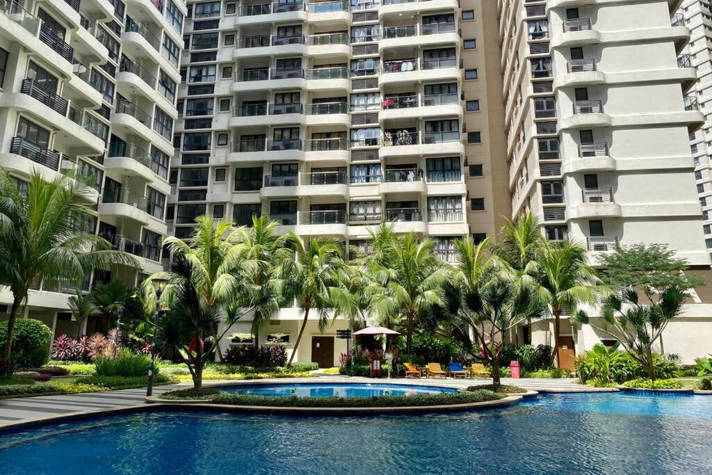 Danga Bay 3BR - Secret Lounge - Netflix - Dryer