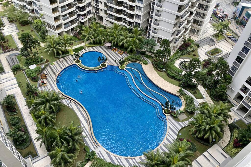 Danga Bay 3BR - Secret Lounge - Netflix - Dryer