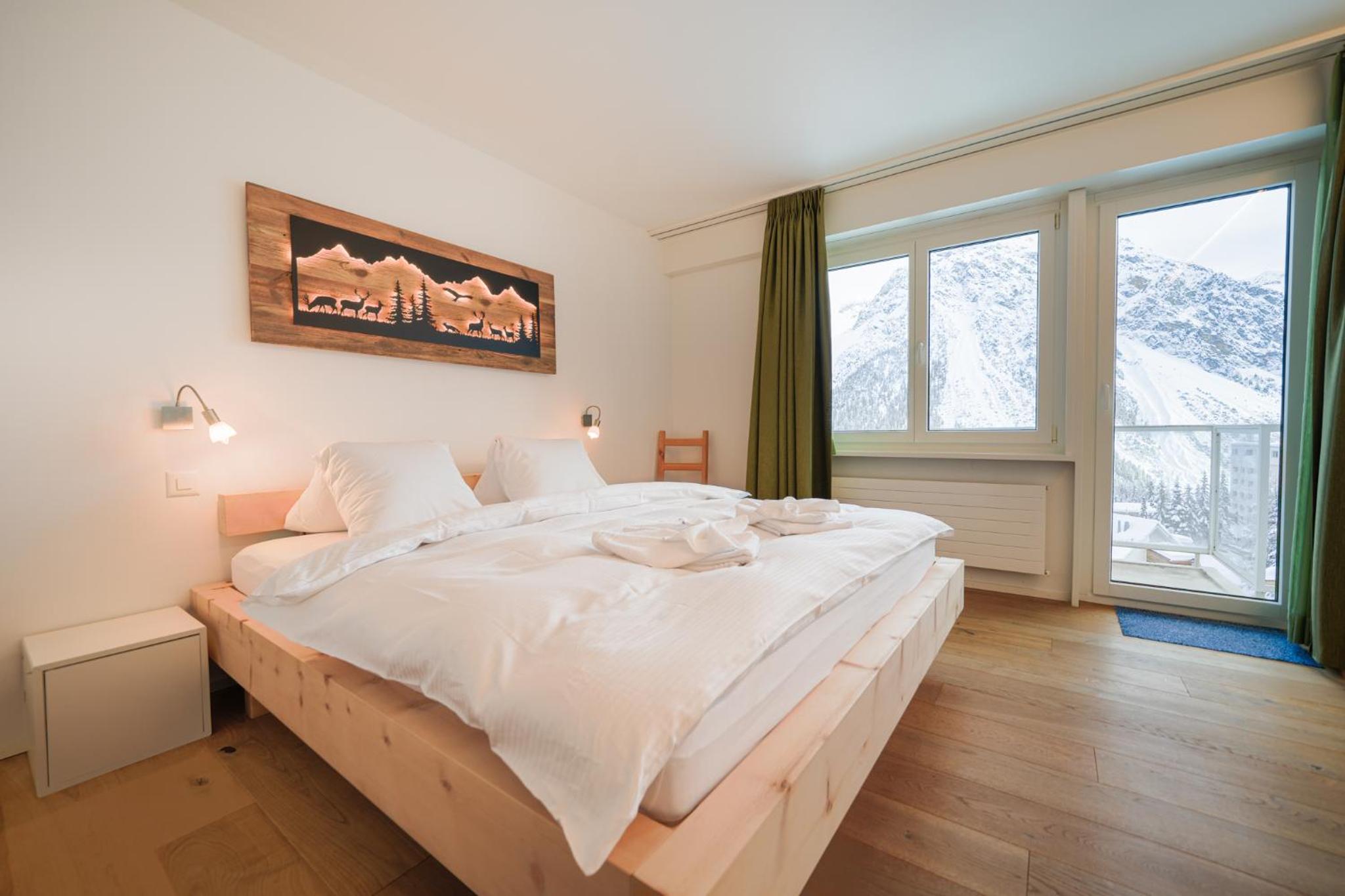Viktoria A44 by Arosa Vacations, exklusives App im Zentrum mit privater Garage & Panoramablick