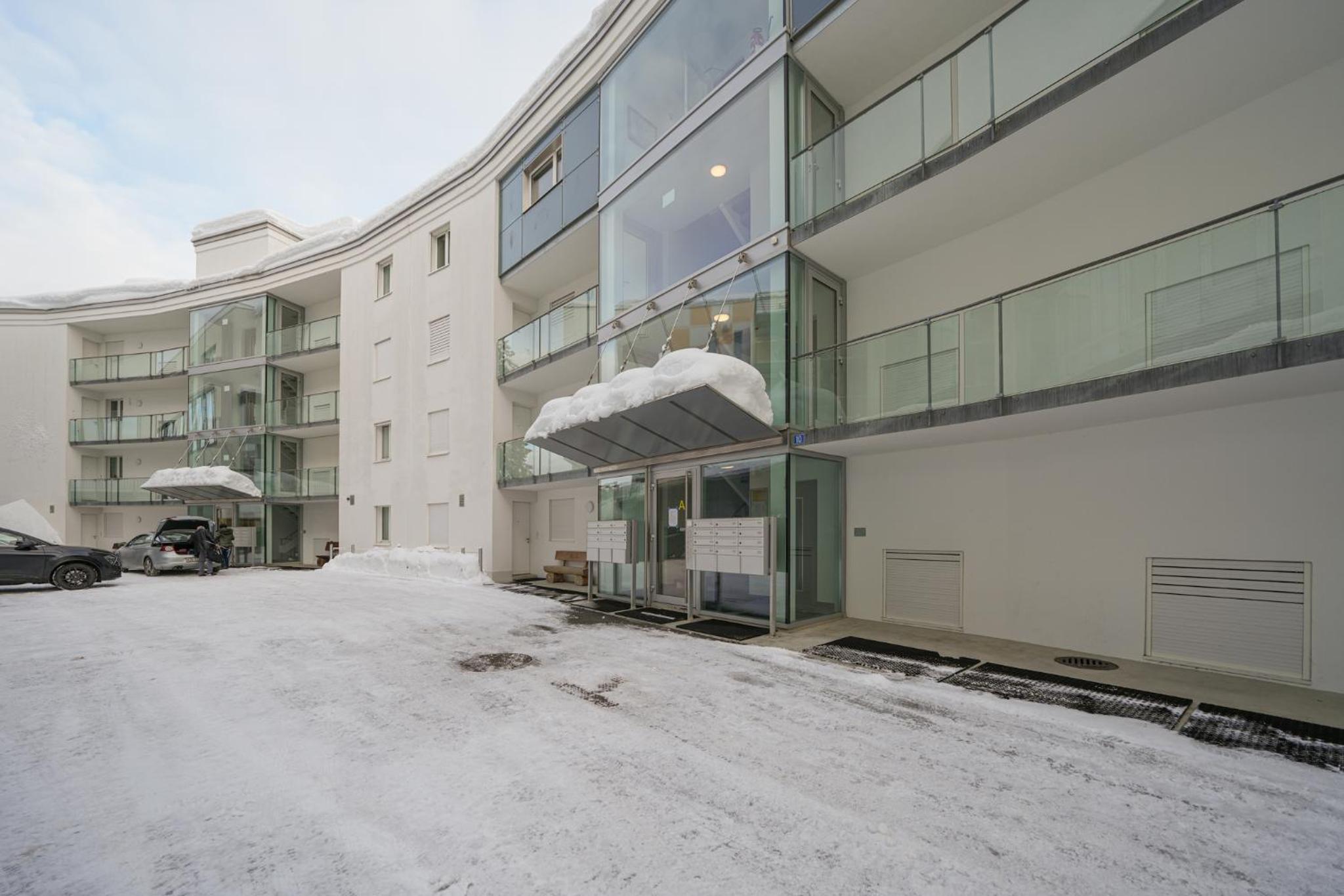 Viktoria A44 by Arosa Vacations, exklusives App im Zentrum mit privater Garage & Panoramablick