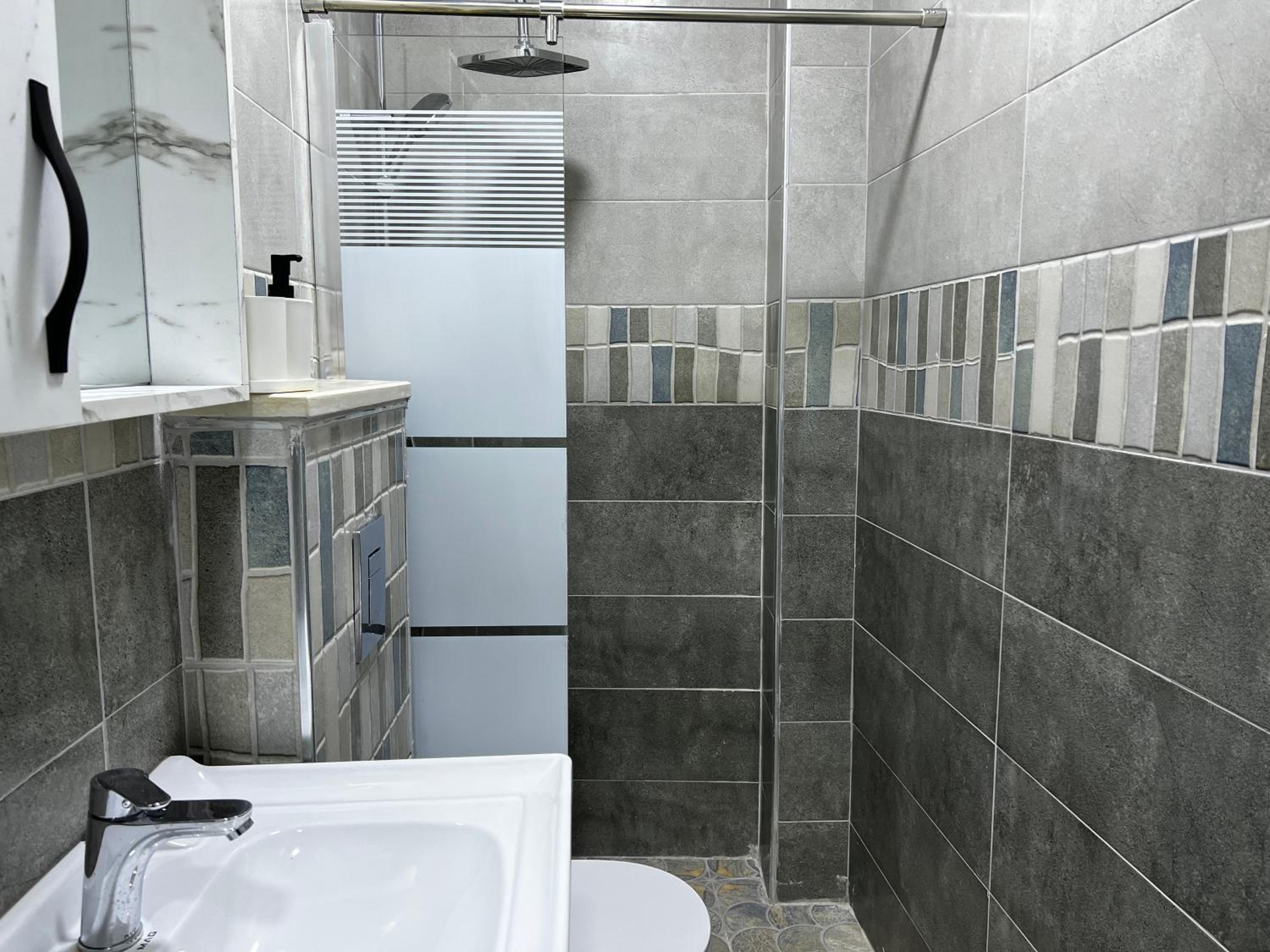 Downtown Inn Madaba view 2