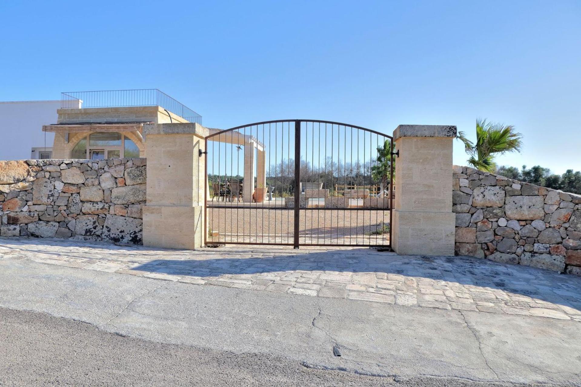 Villa vacanze con piscina privata 228