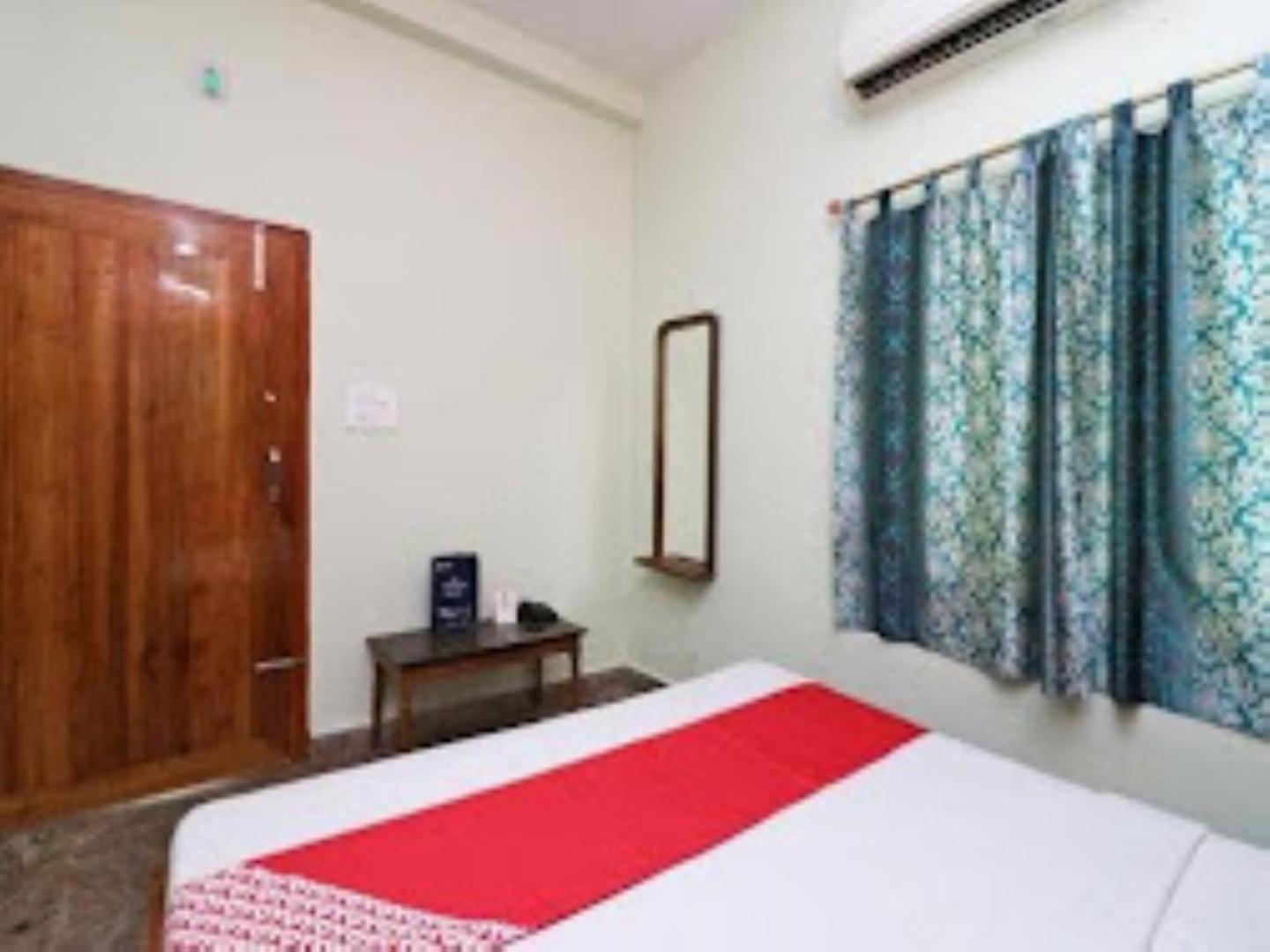 Supriya Guest House,Bhubaneswar
