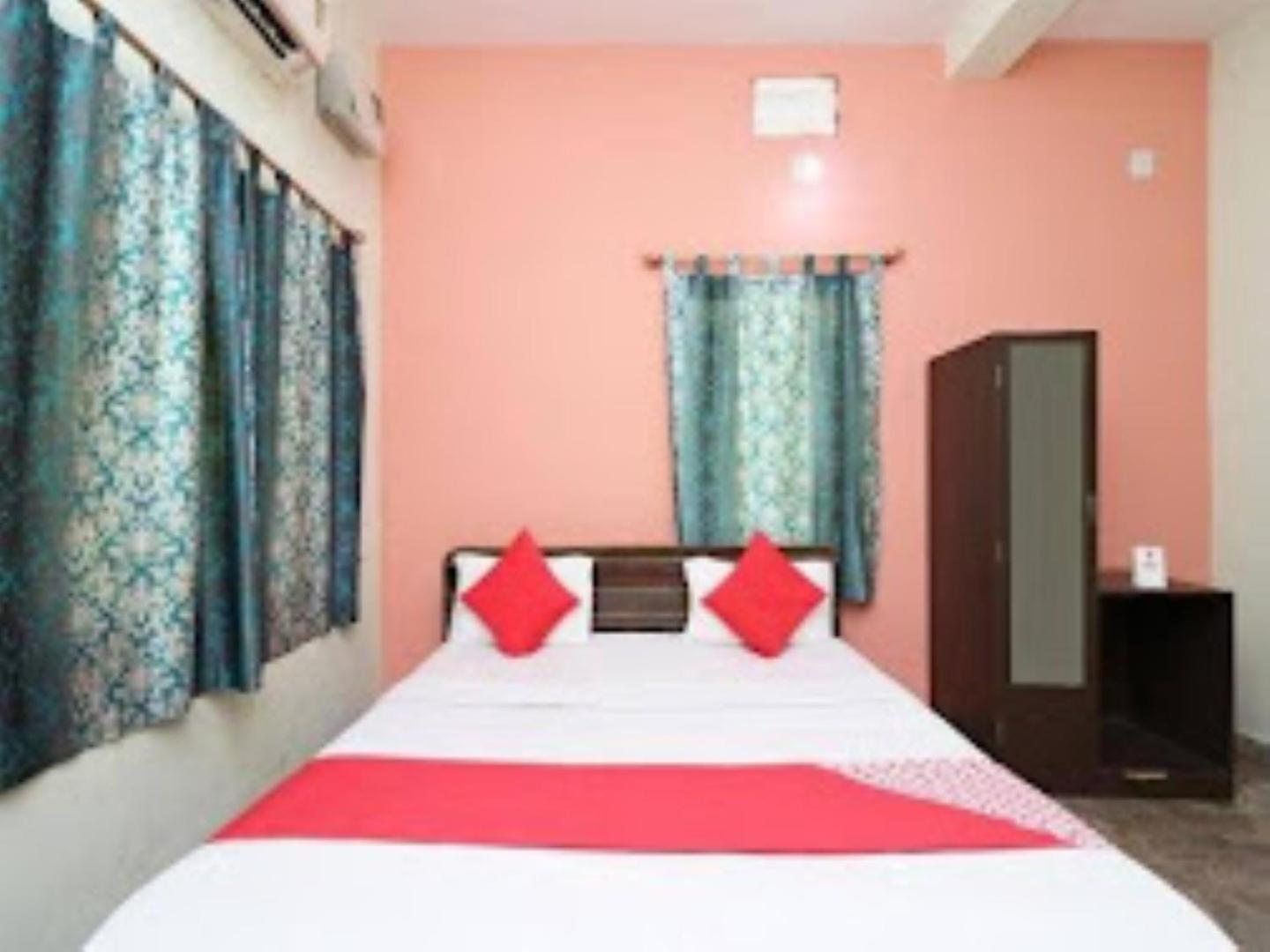 Supriya Guest House,Bhubaneswar