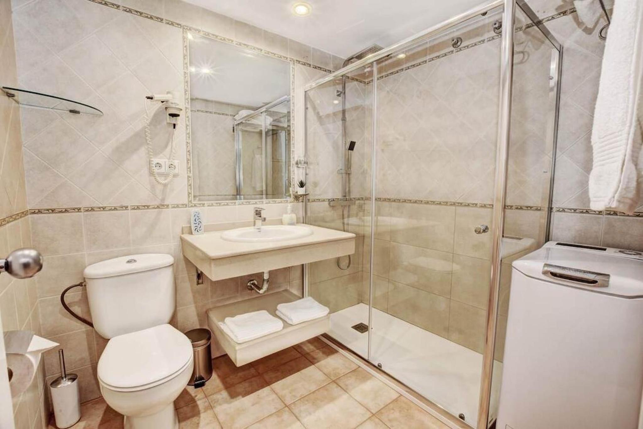Deluxe Apartment in BenalBeach with Water Park