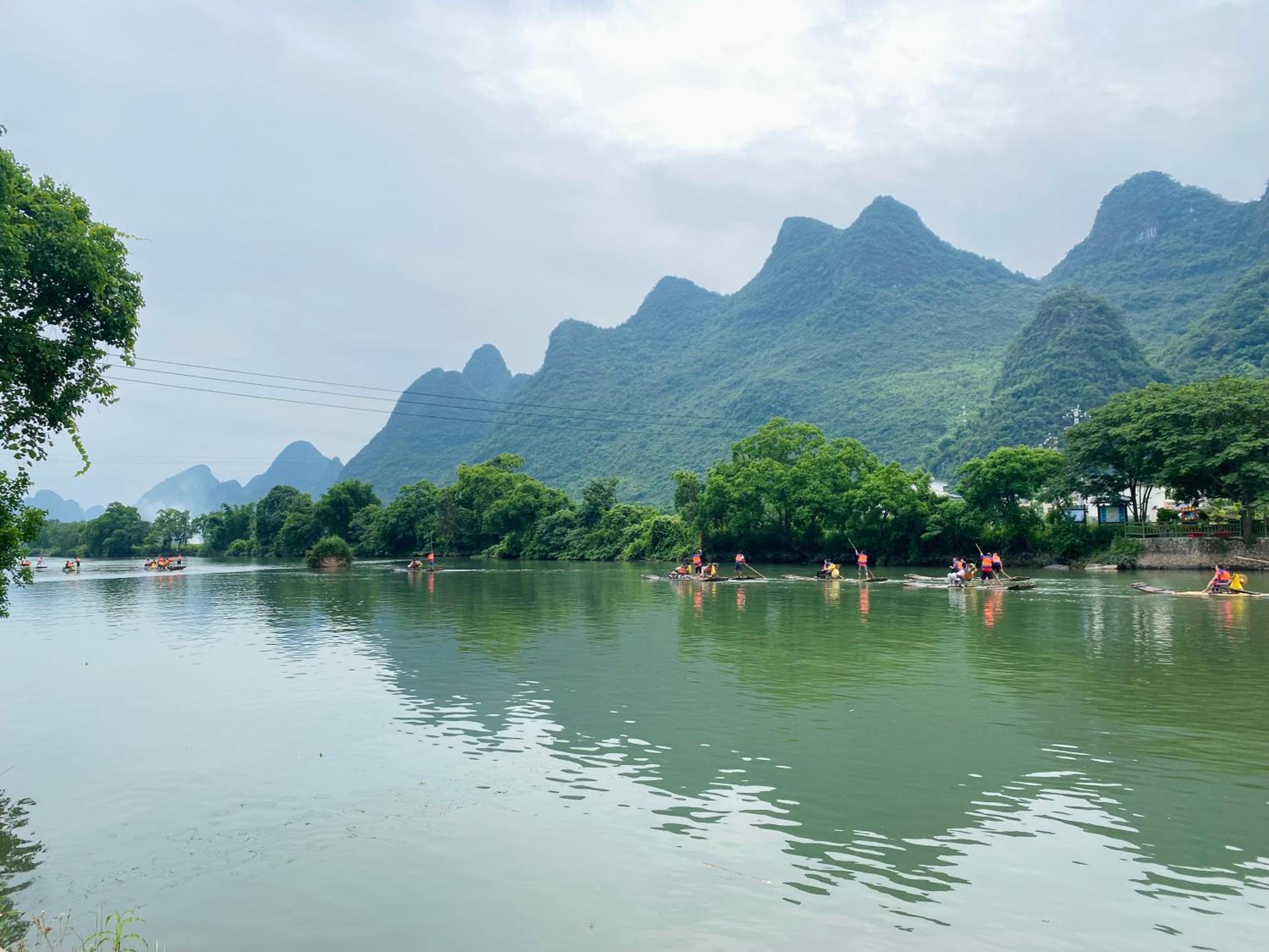 Yangshuo Eden's Social Guesthouse - Wake up to a hearty Western breakfast & fresh craft coffee & night beers & outdoor activities