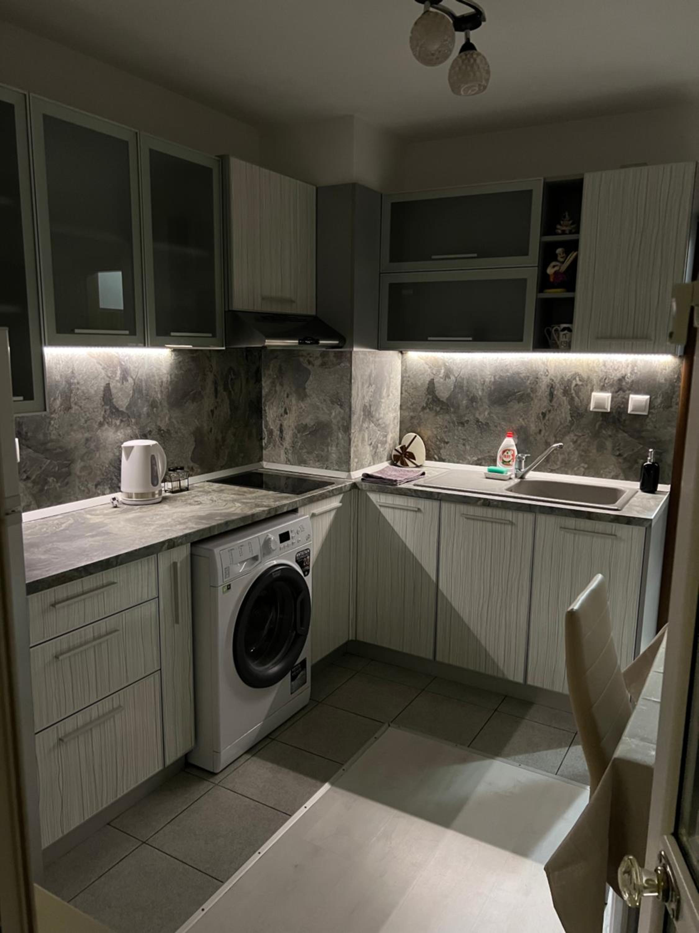 Apartament Kamarashki