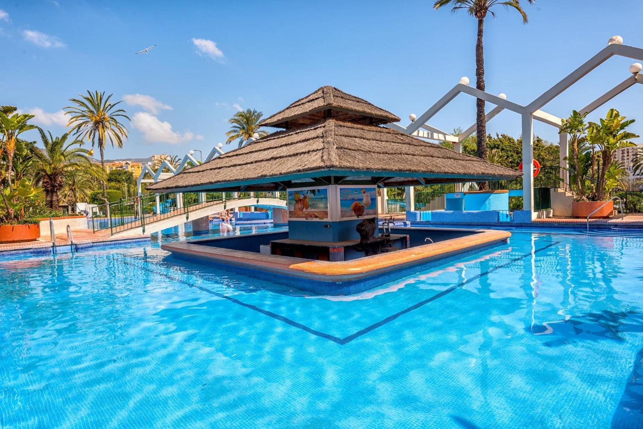 Benalbeach Apartment with Sea & Garden View