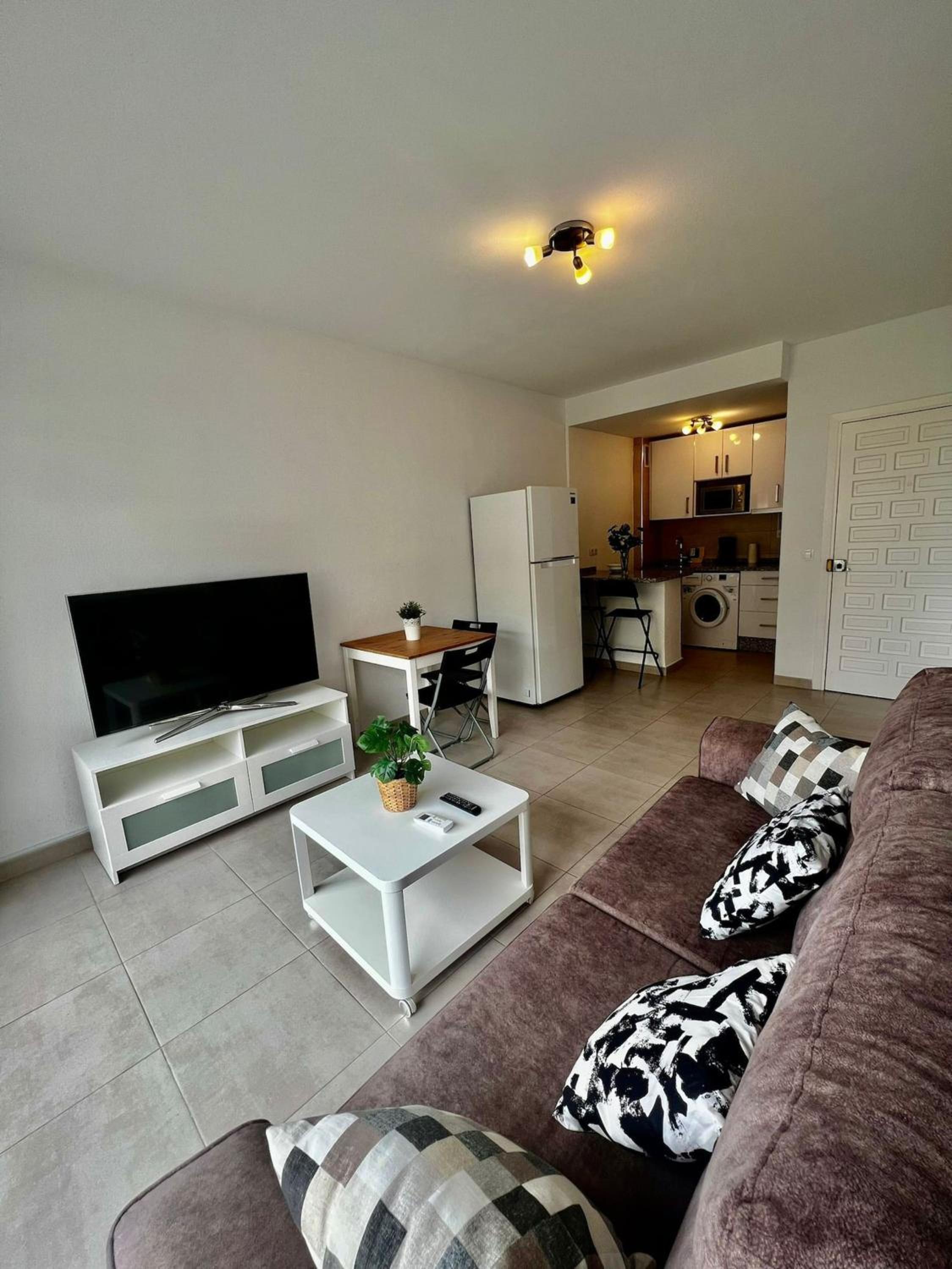 Benalbeach Apartment with Sea & Garden View
