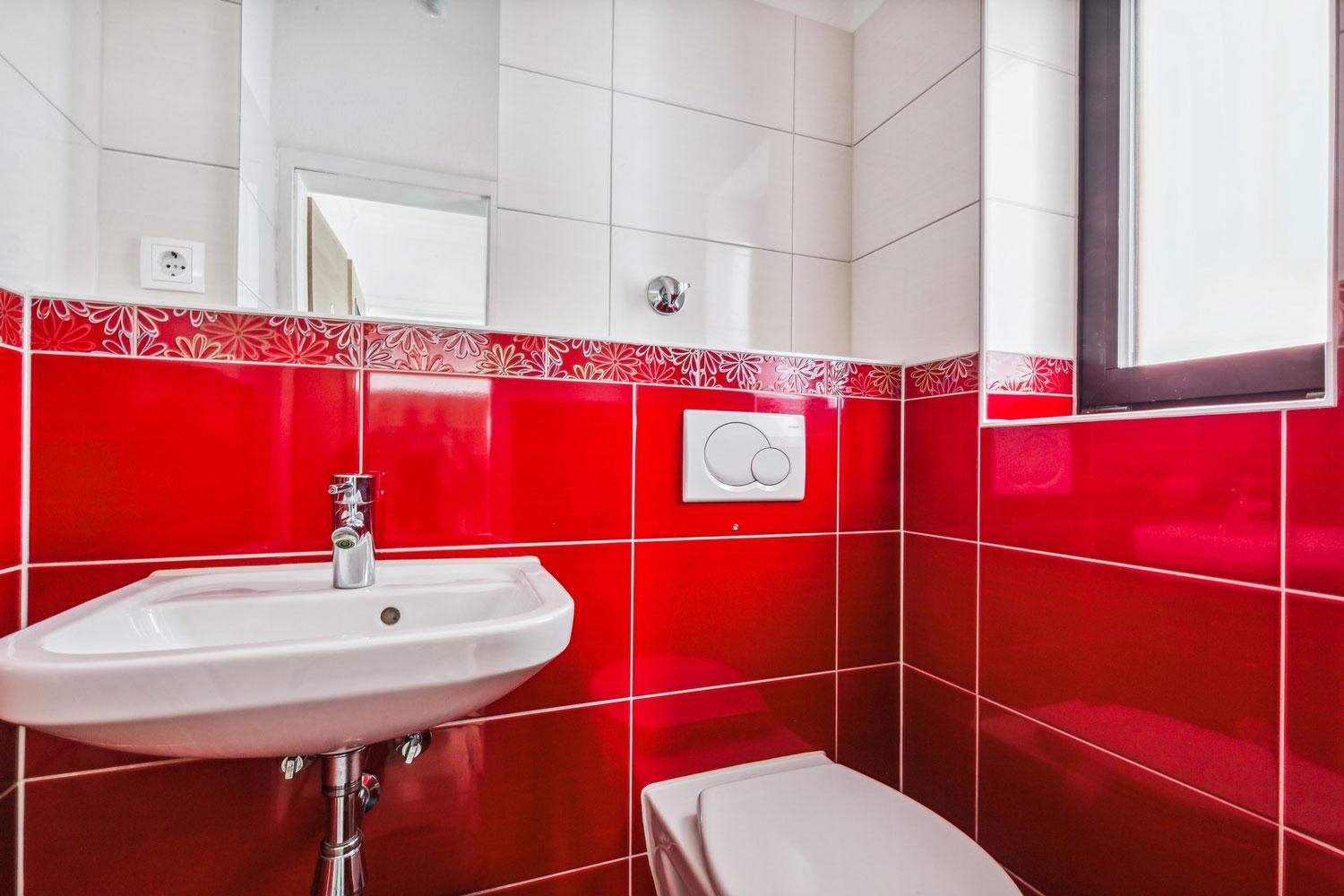 Chic Apartment with Balcony in Nauheim