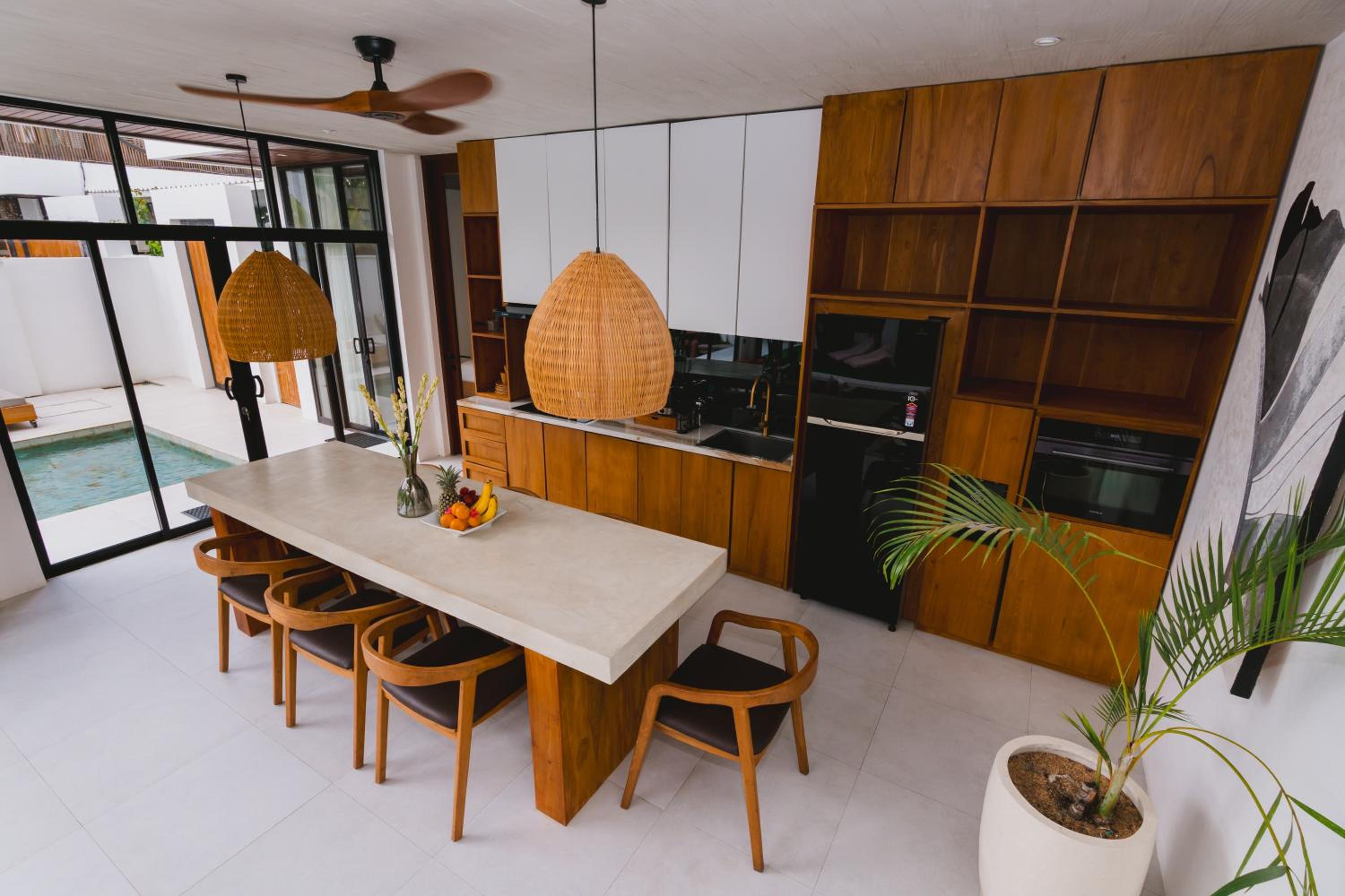 Woody Villa Pererenan