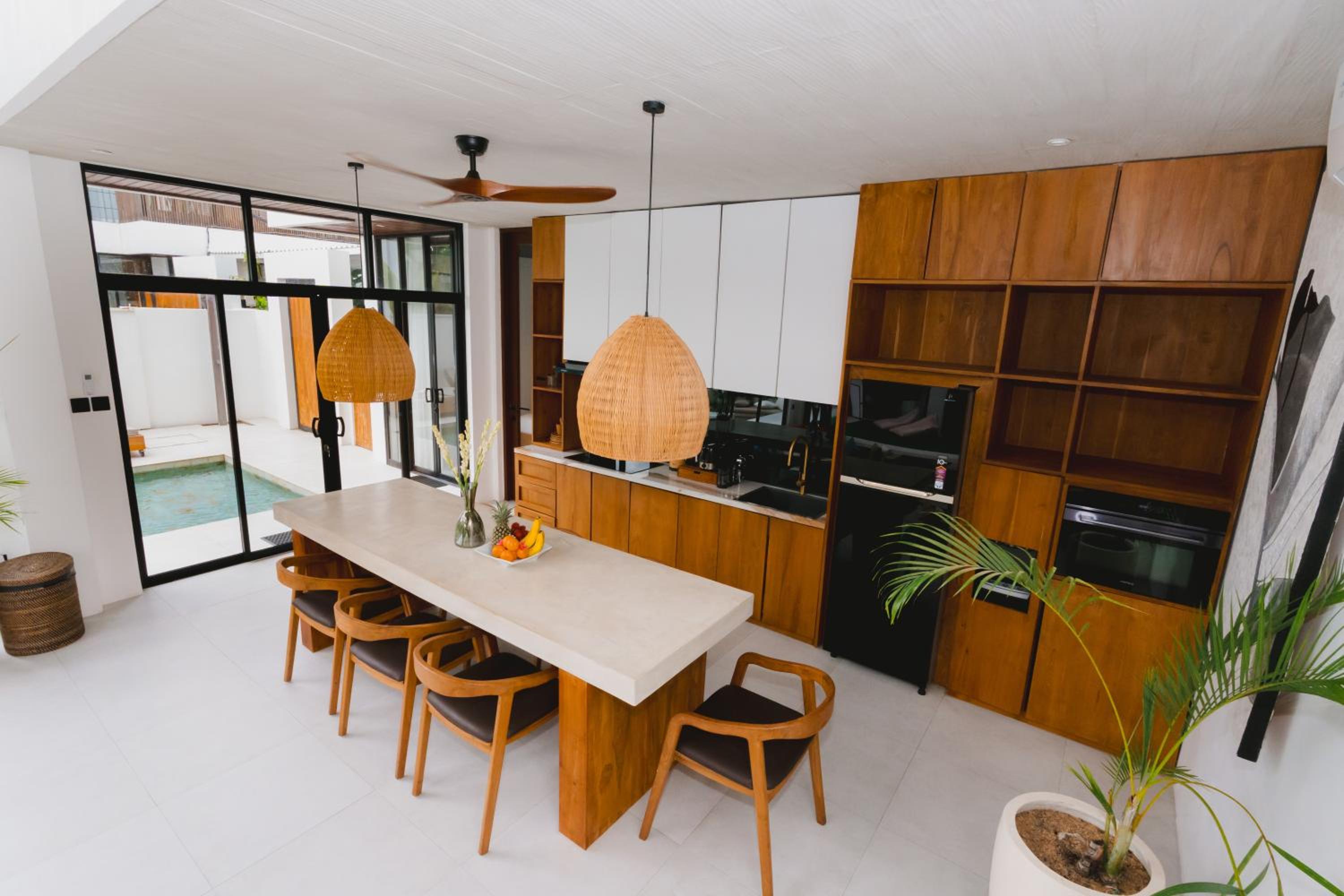 Woody Villa Pererenan
