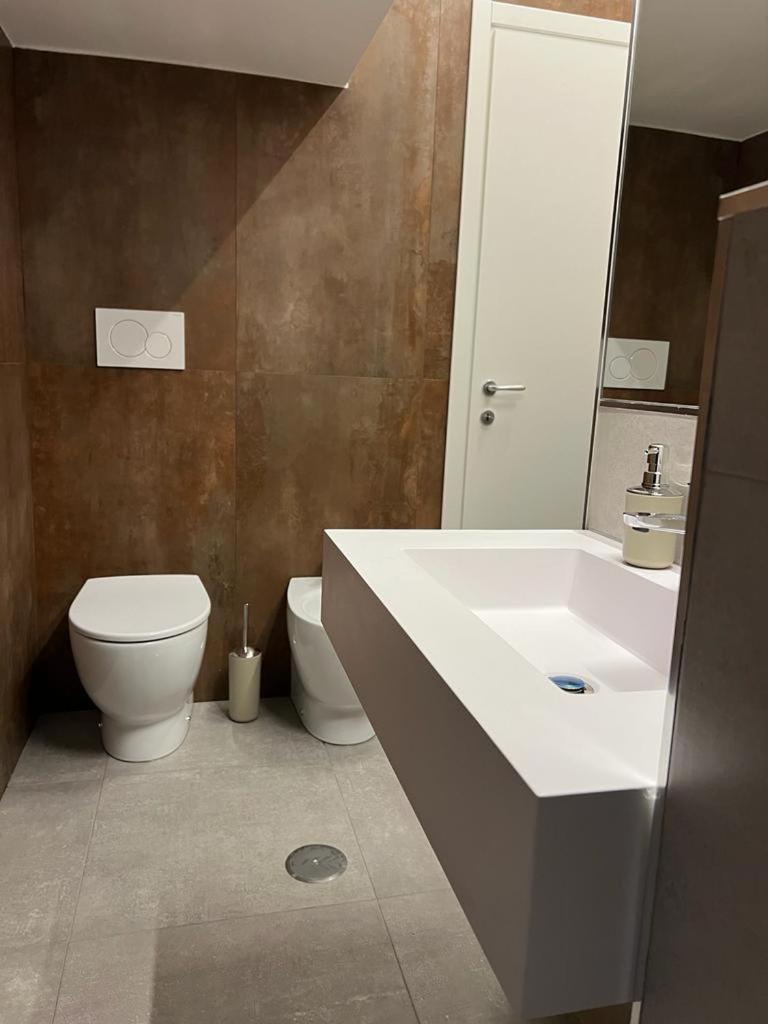 lemon suites apartments