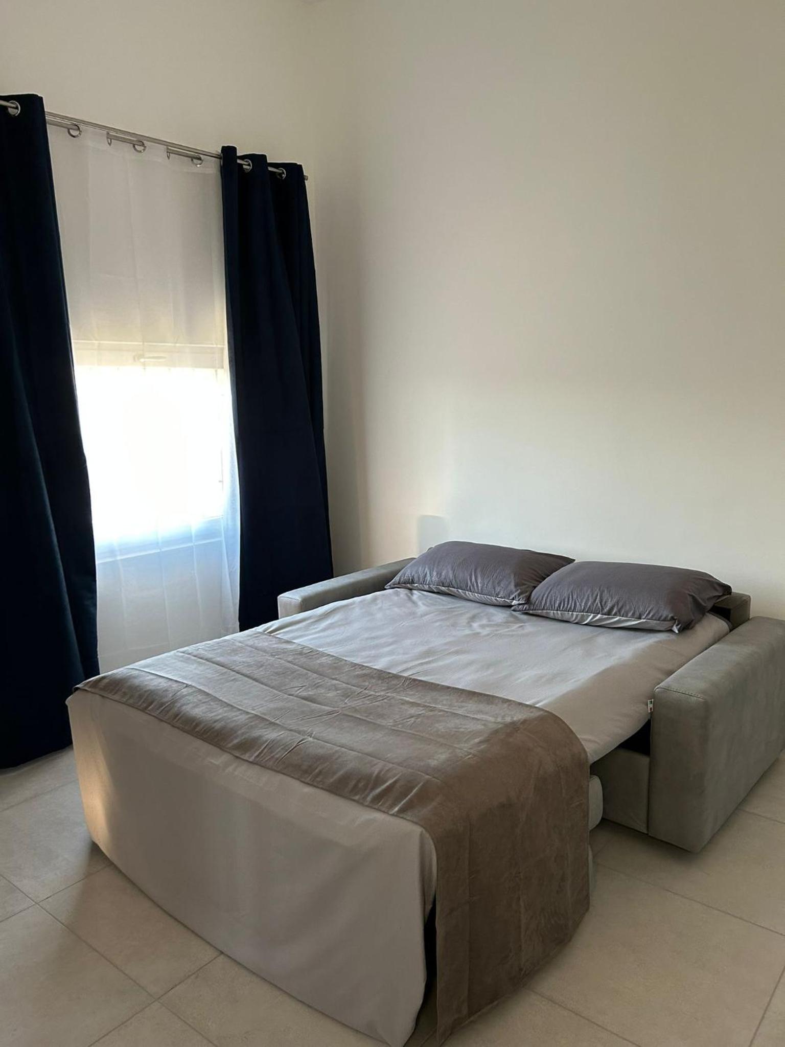 lemon suites apartments
