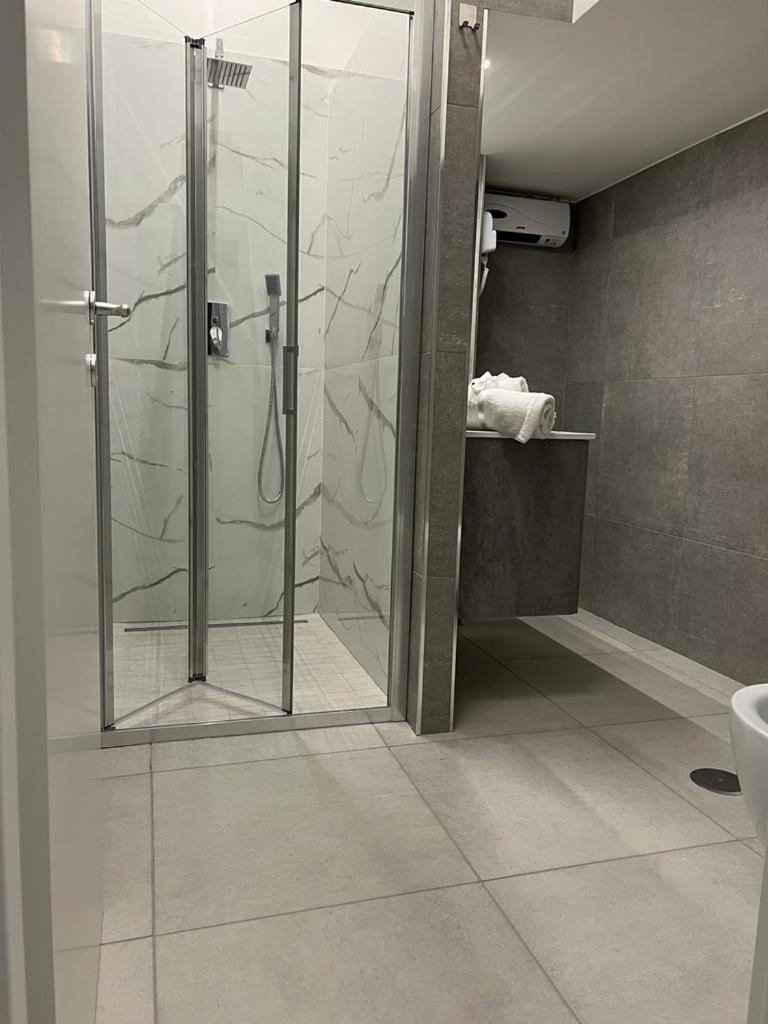 lemon suites apartments