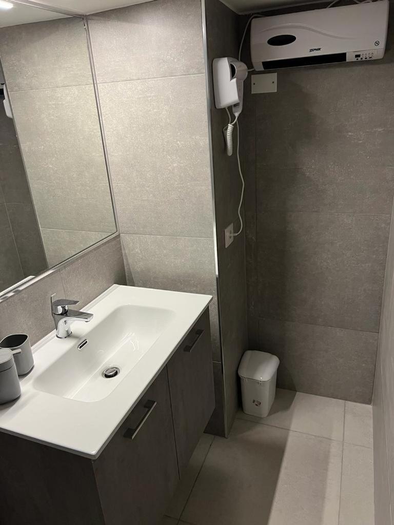 lemon suites apartments