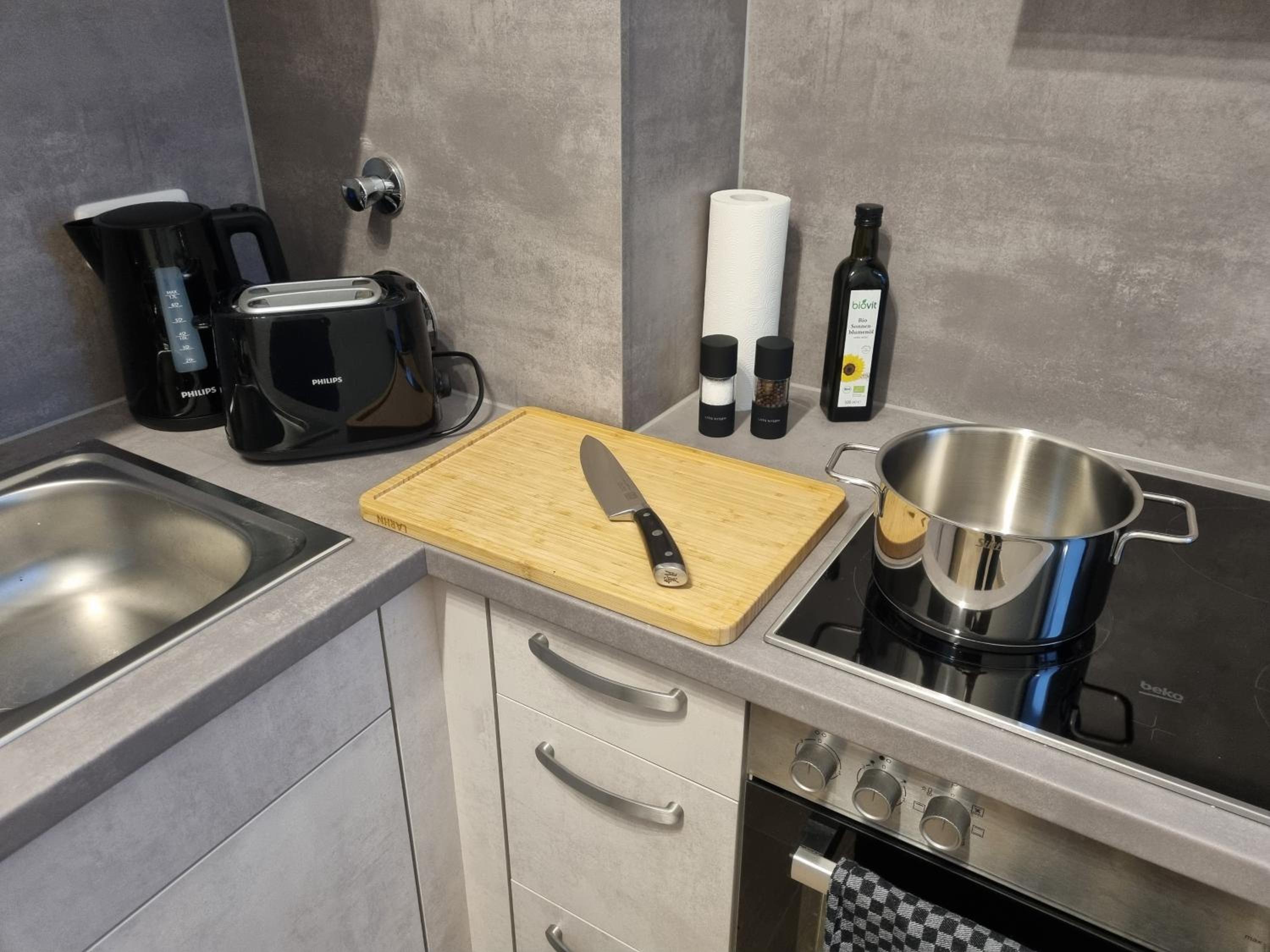 maremar - Design Maisonette Altstadt - 4 Pers - 57qm - Luxus Boxspringbett - Küche - Arbeitsplatz - privater Parkplatz