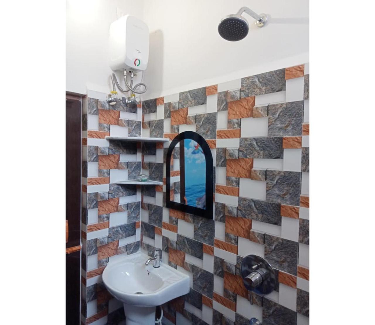 Nidhivan Residency
