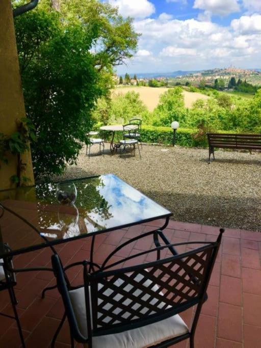 B&B Countryhouse Villa Baciolo view 4