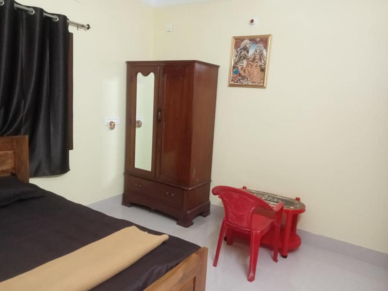 Nidhivan Residency