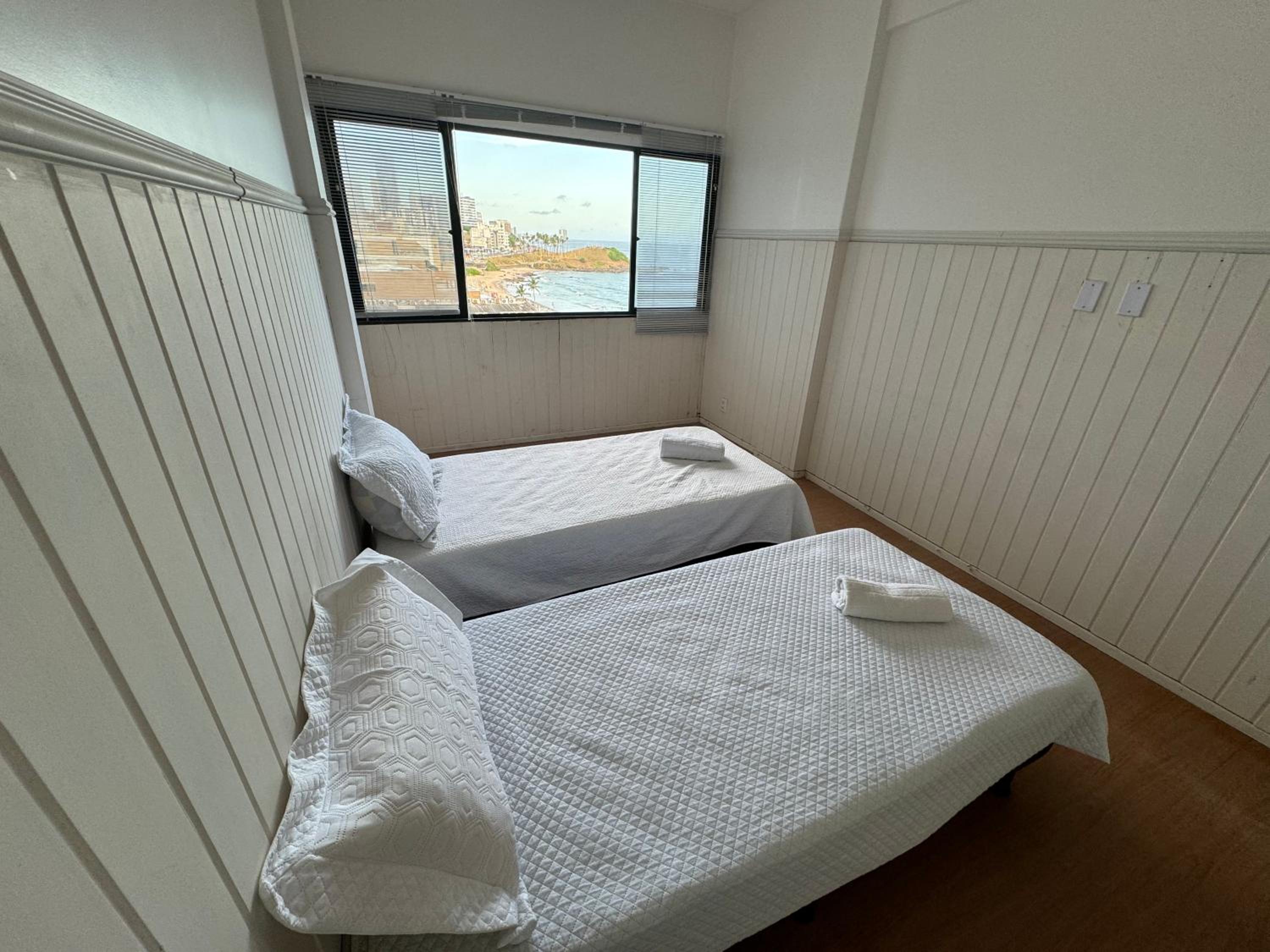 Belíssimo apartamento vista mar na Barra. Diretamente no circuito do Carnaval - Em frente a praia