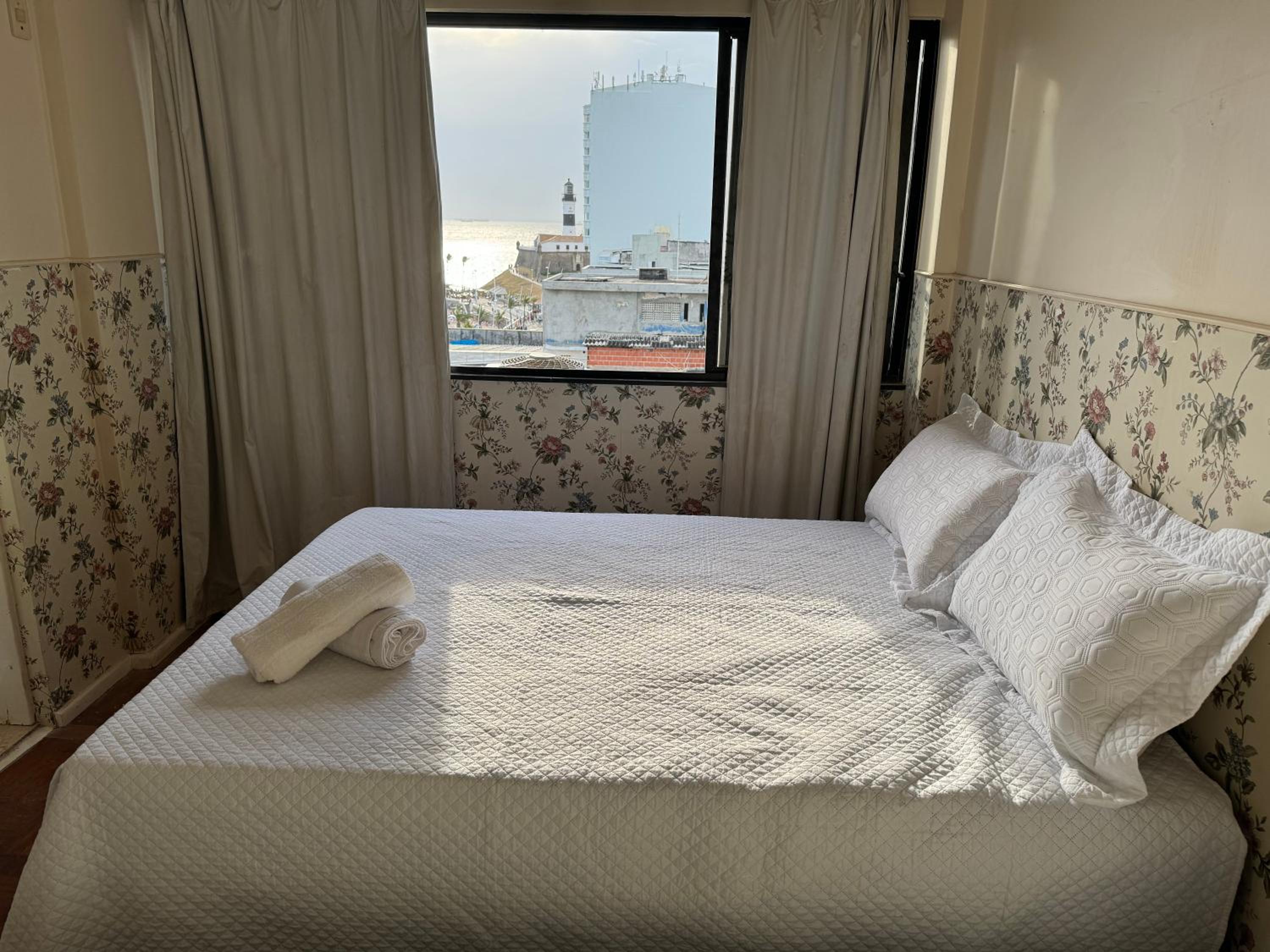 Belíssimo apartamento vista mar na Barra. Diretamente no circuito do Carnaval - Em frente a praia