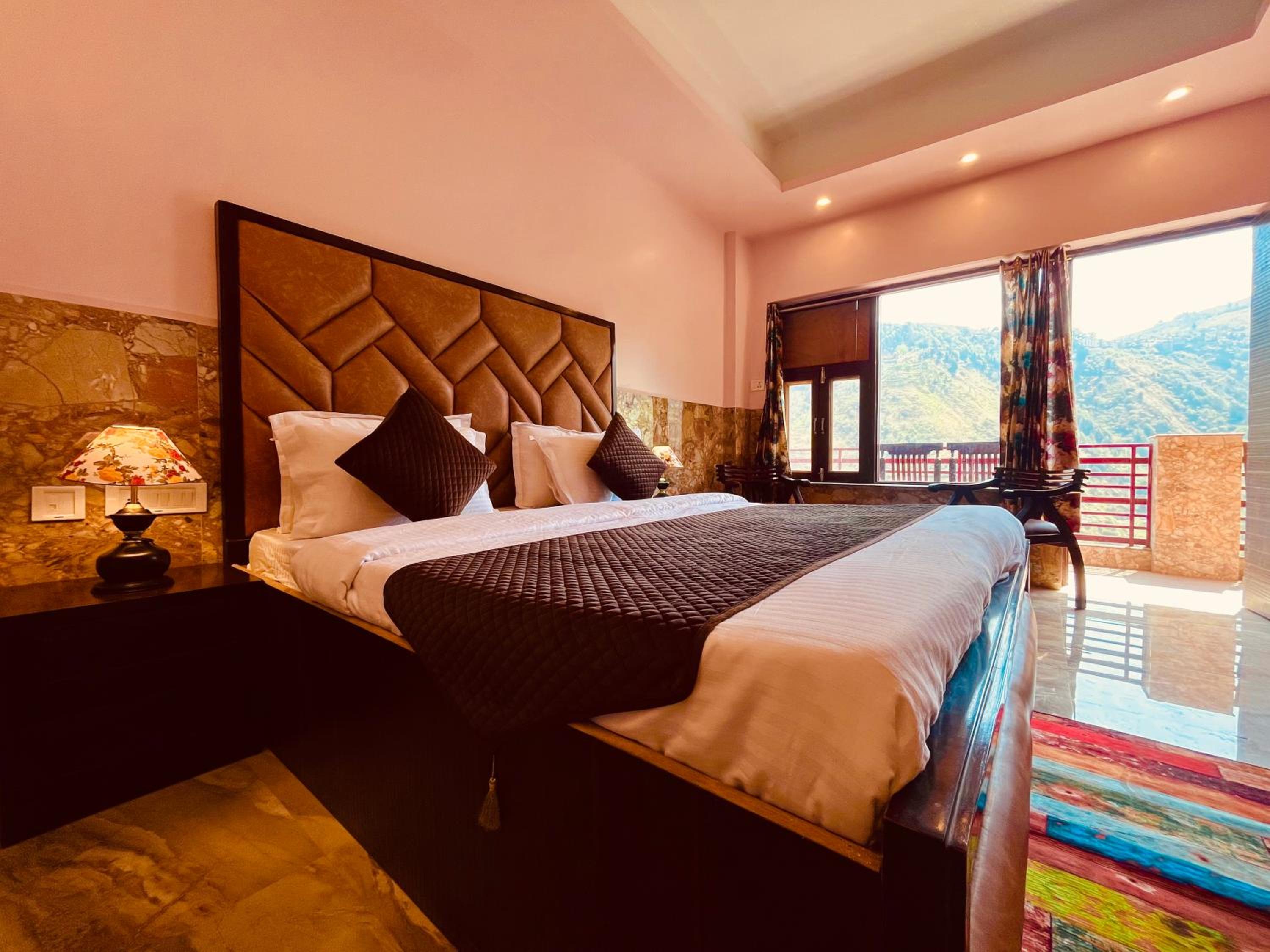 The River Grand, Mussoorie