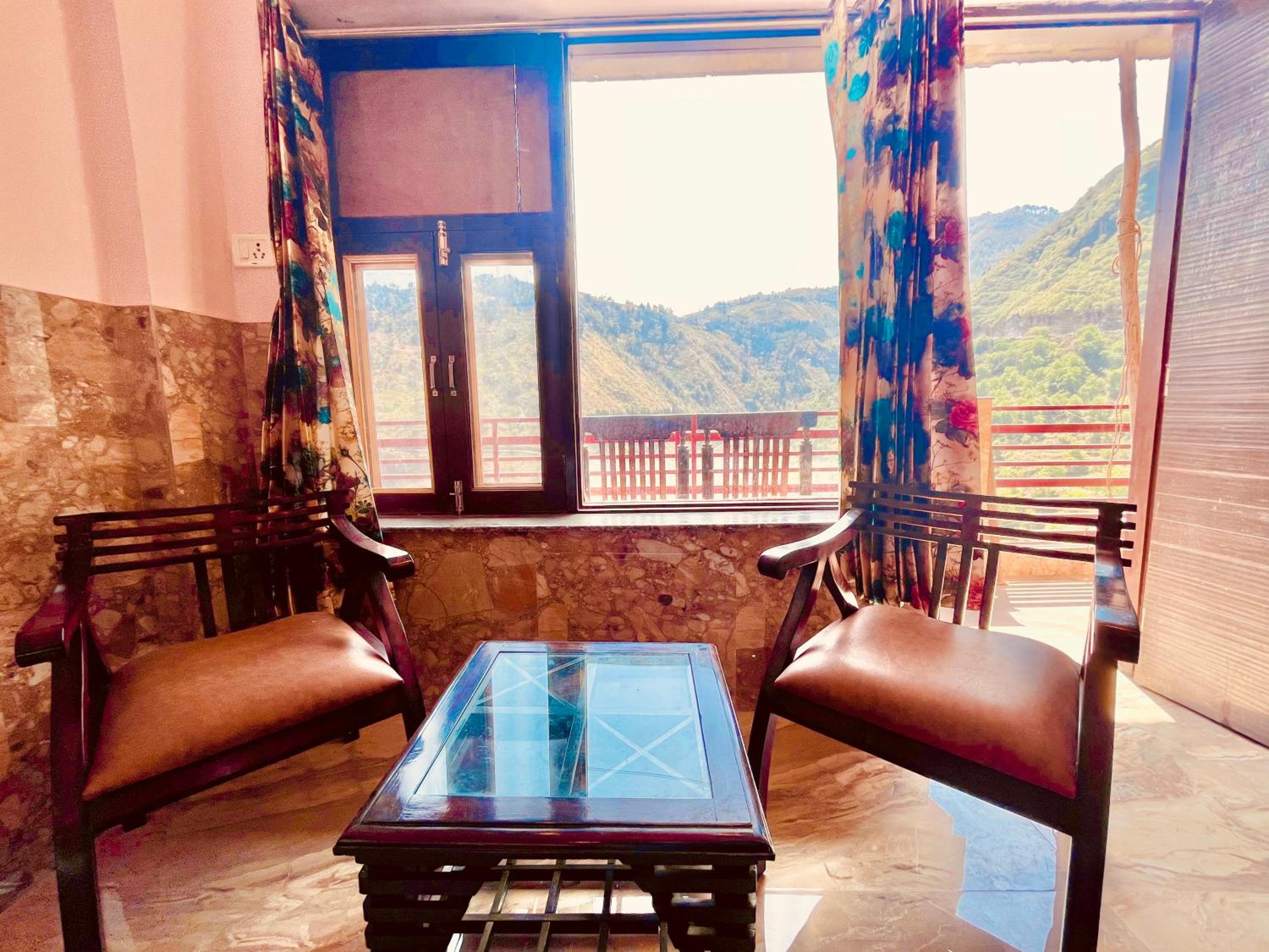 The River Grand, Mussoorie