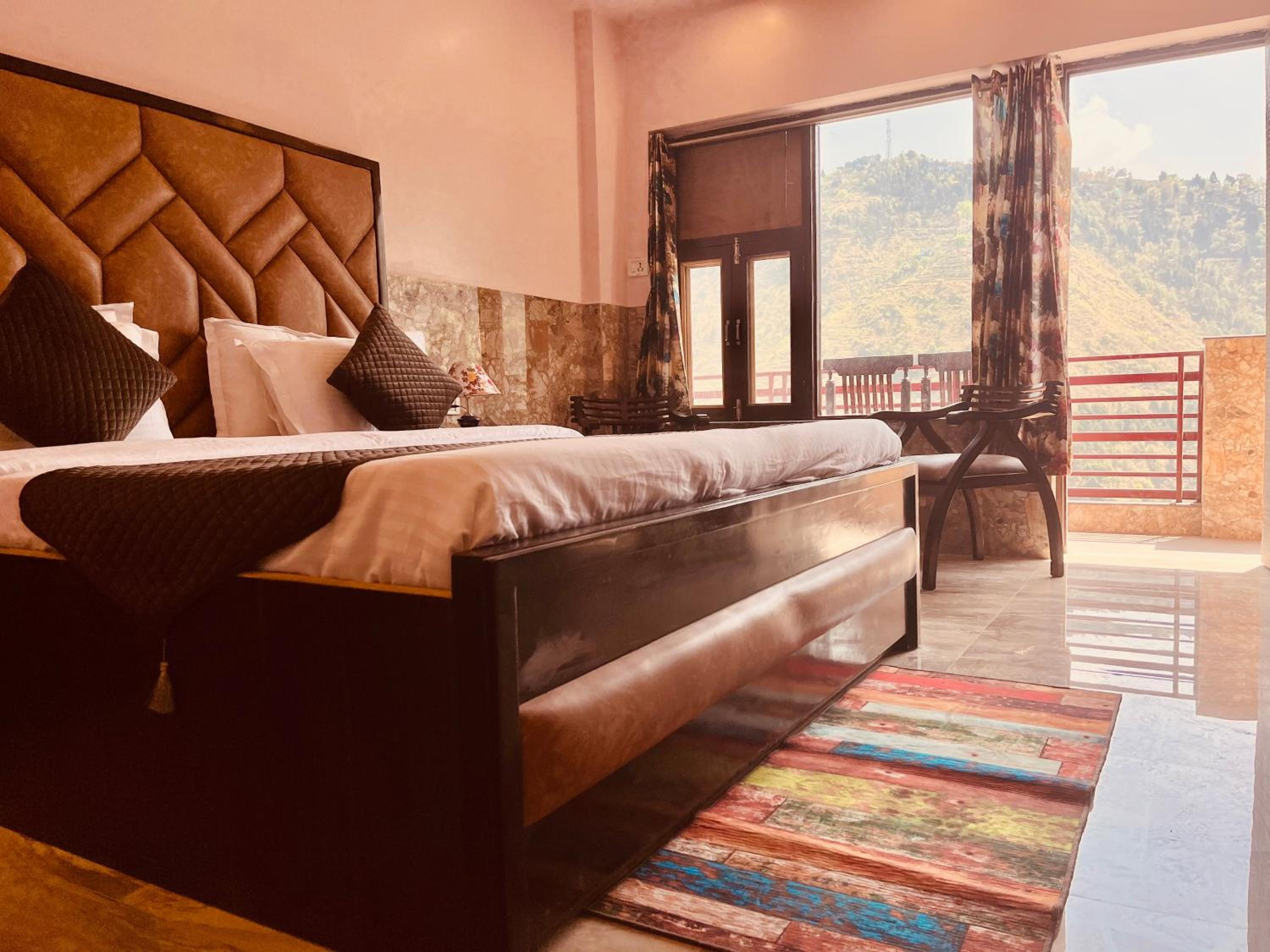 The River Grand, Mussoorie