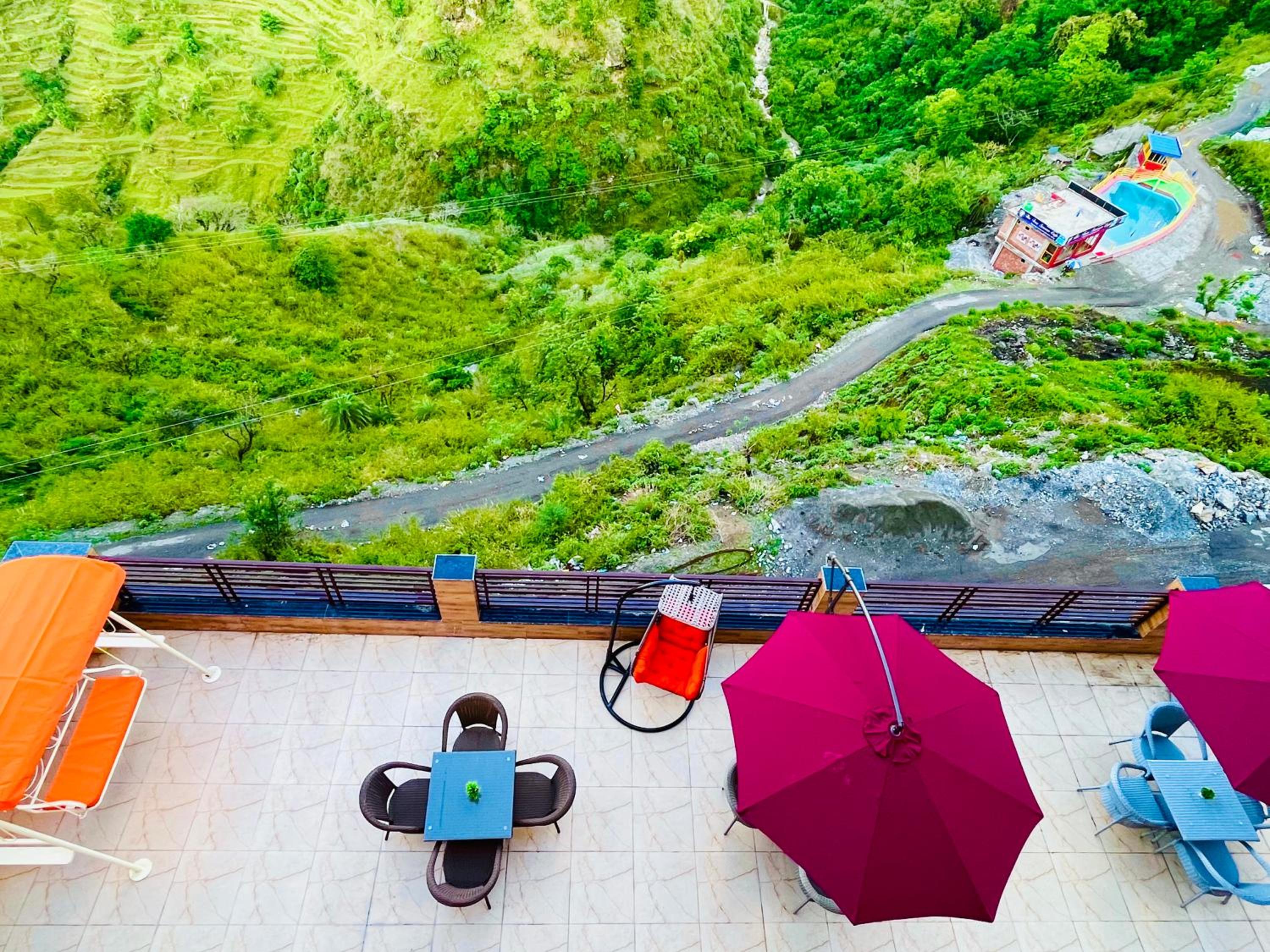 The River Grand, Mussoorie