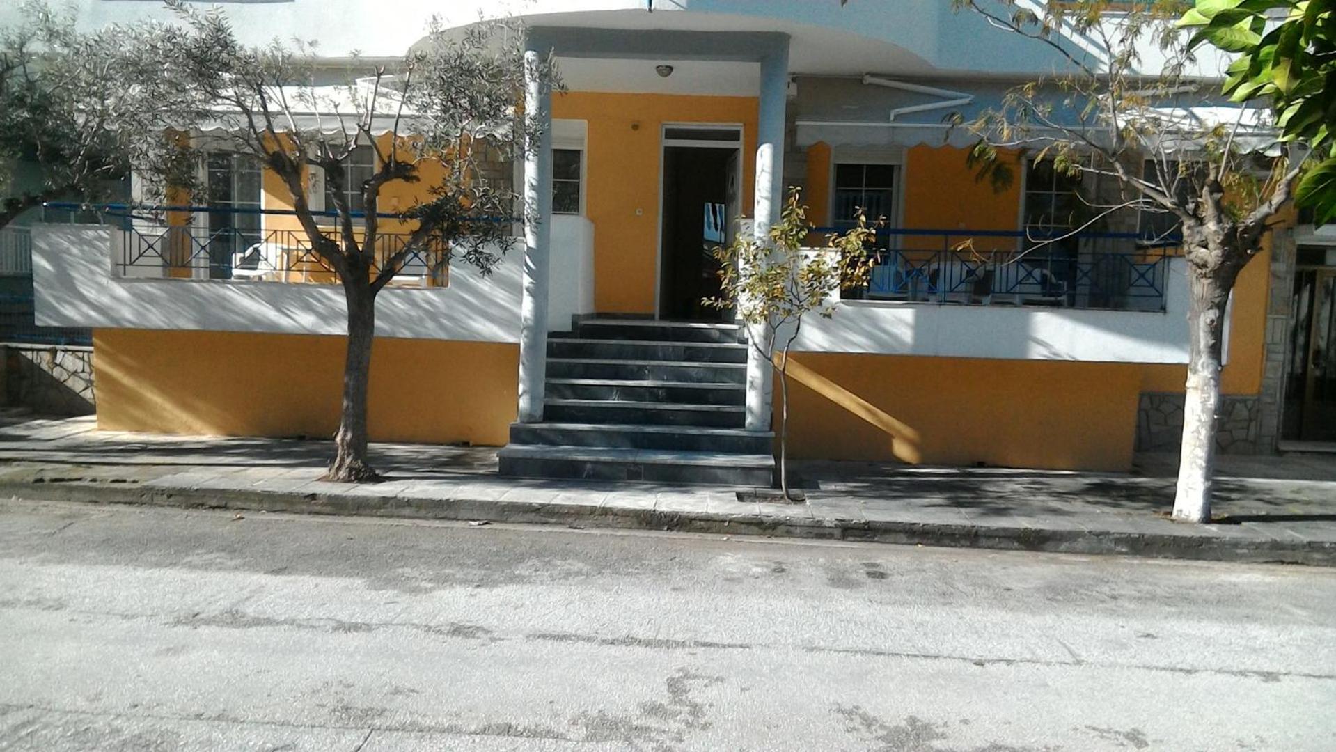 Photo 52