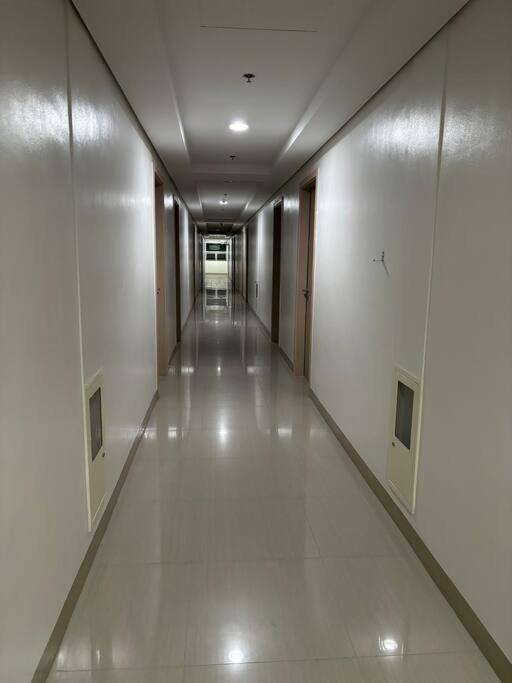 Condotel Minimalist view 3