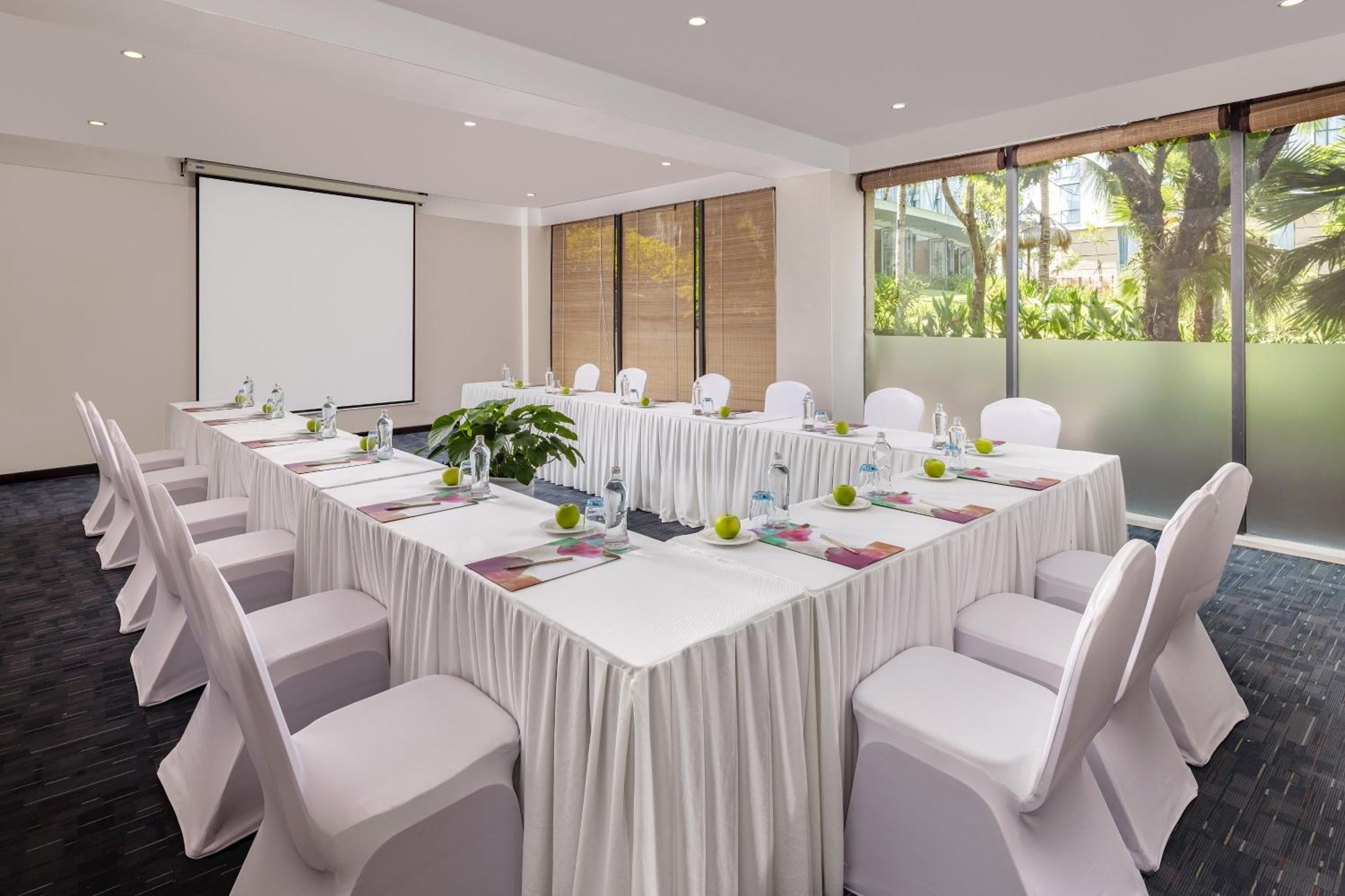 Meliá Danang Beach Resort
